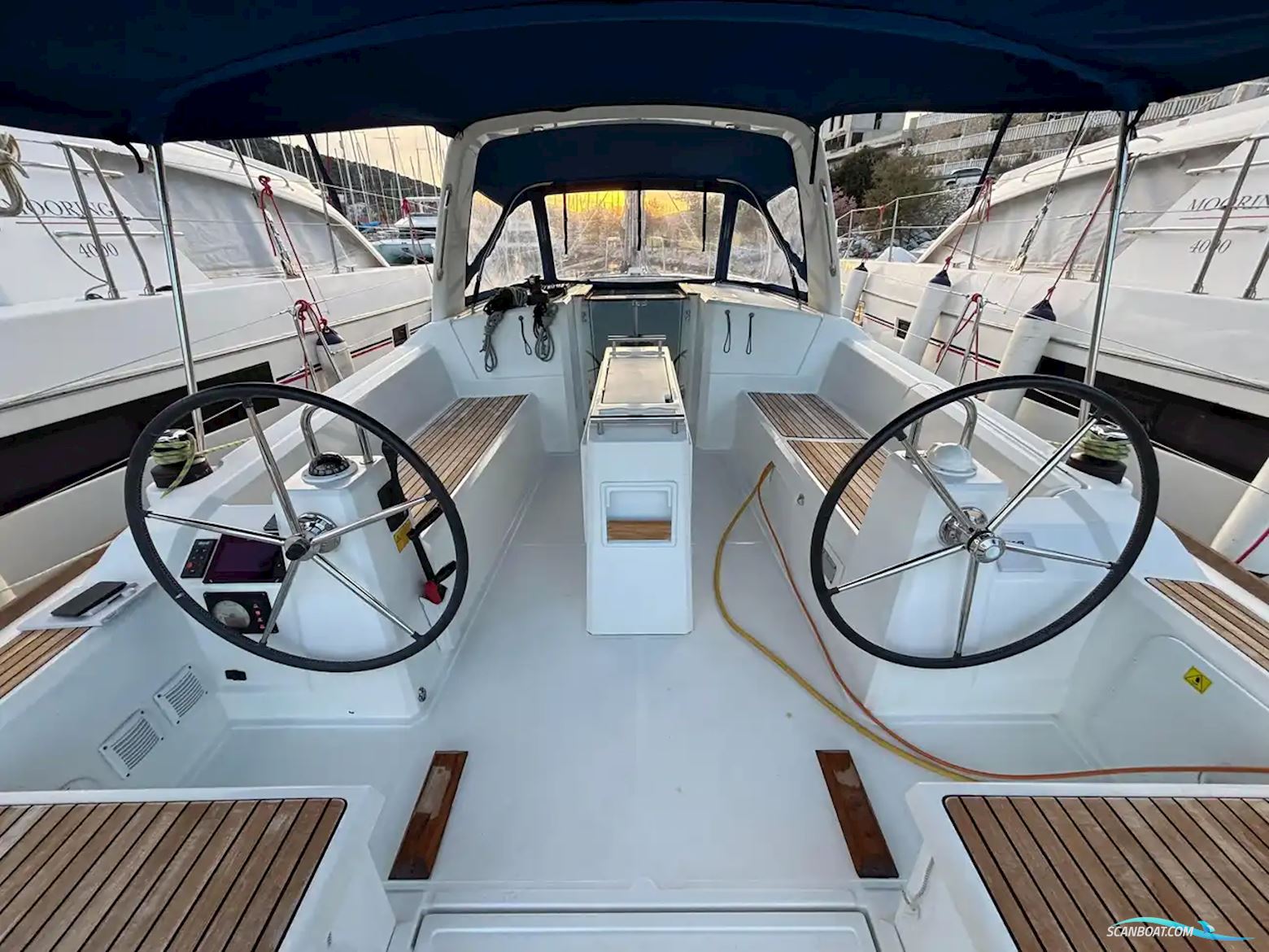 Beneteau Oceanis 38.1