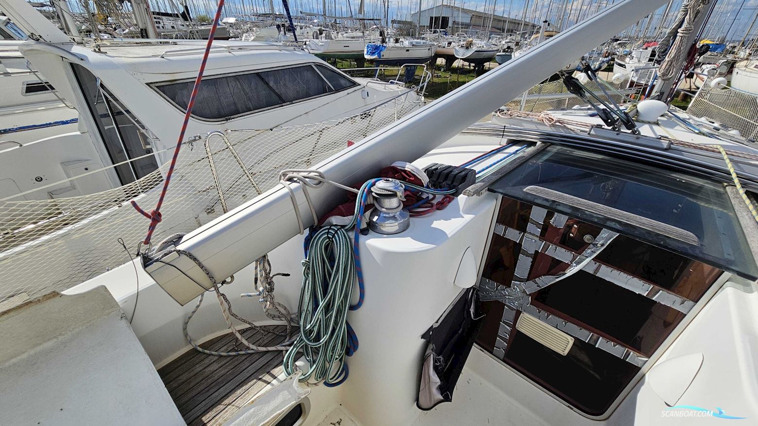 Beneteau Oceanis 381