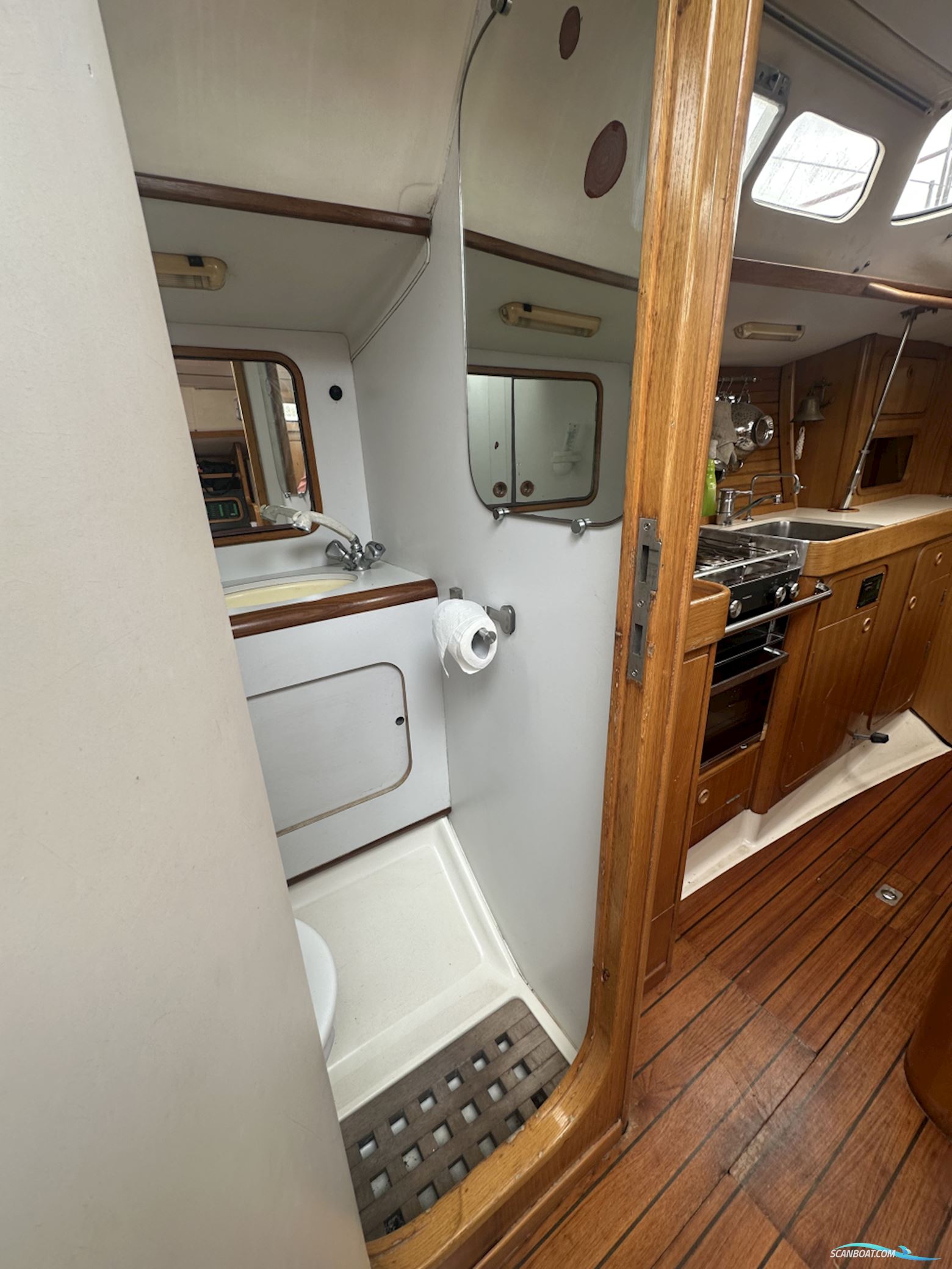 Beneteau Oceanis 390