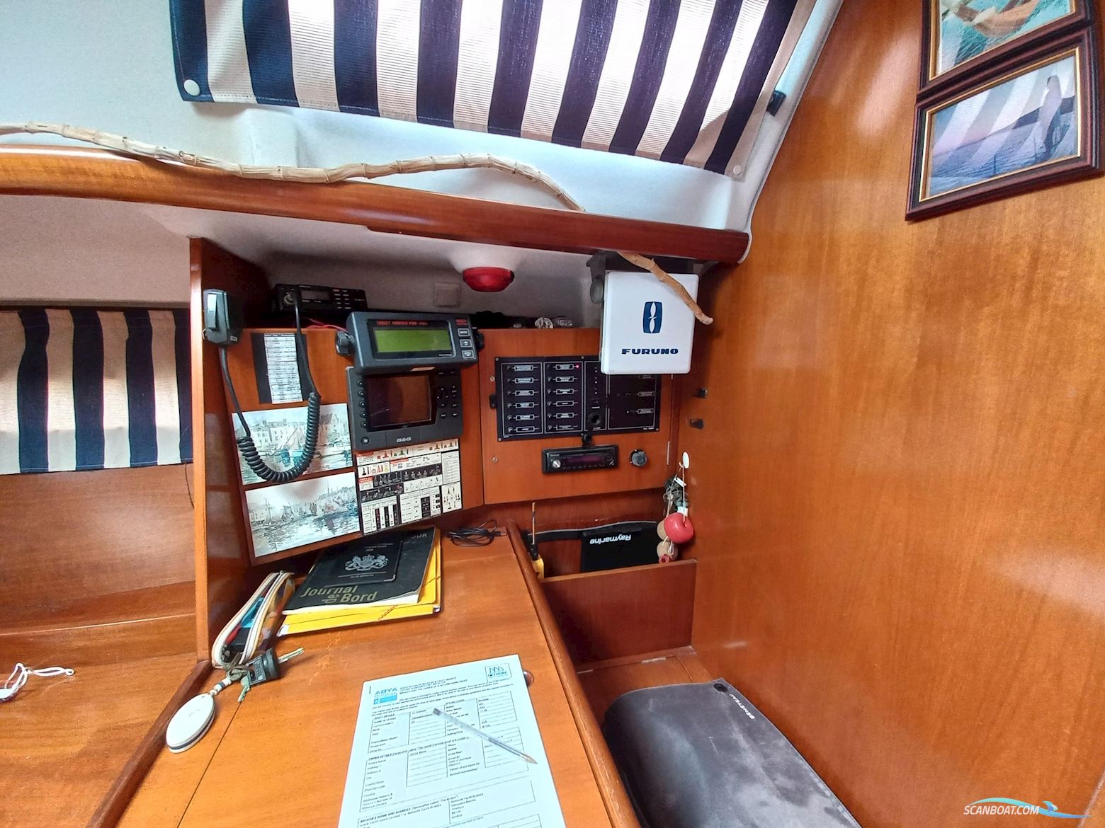 Beneteau Oceanis 393