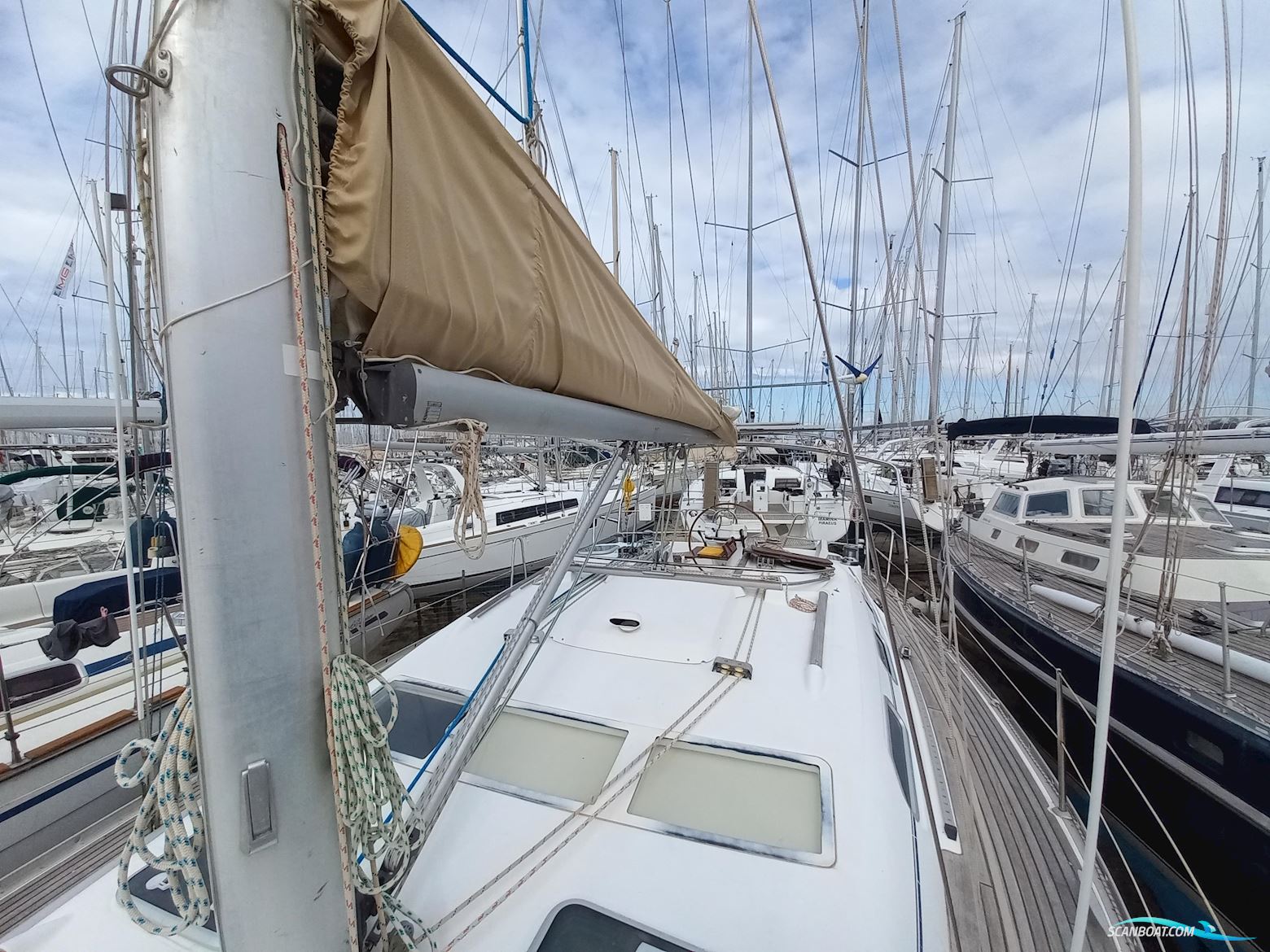 Beneteau Oceanis 393