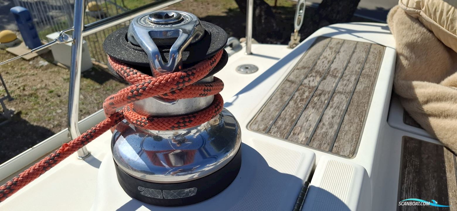 Beneteau Oceanis 393