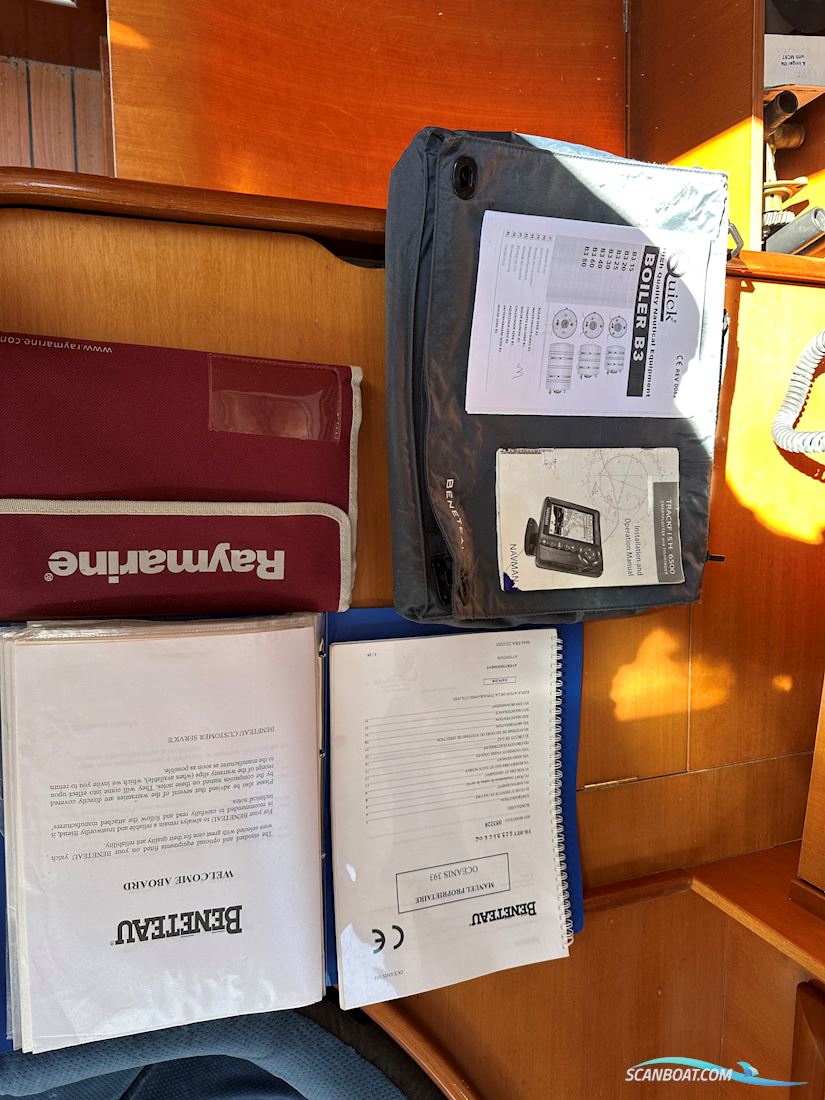 Beneteau Oceanis 393