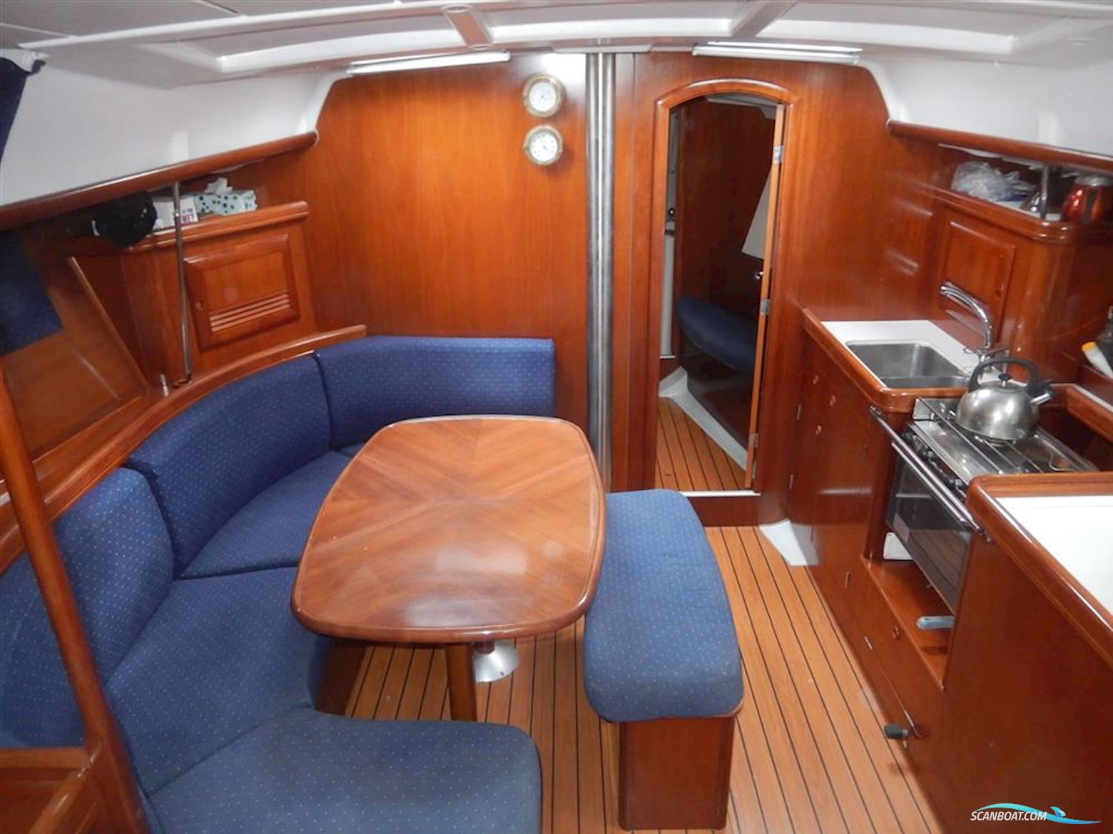 Beneteau OCEANIS 393