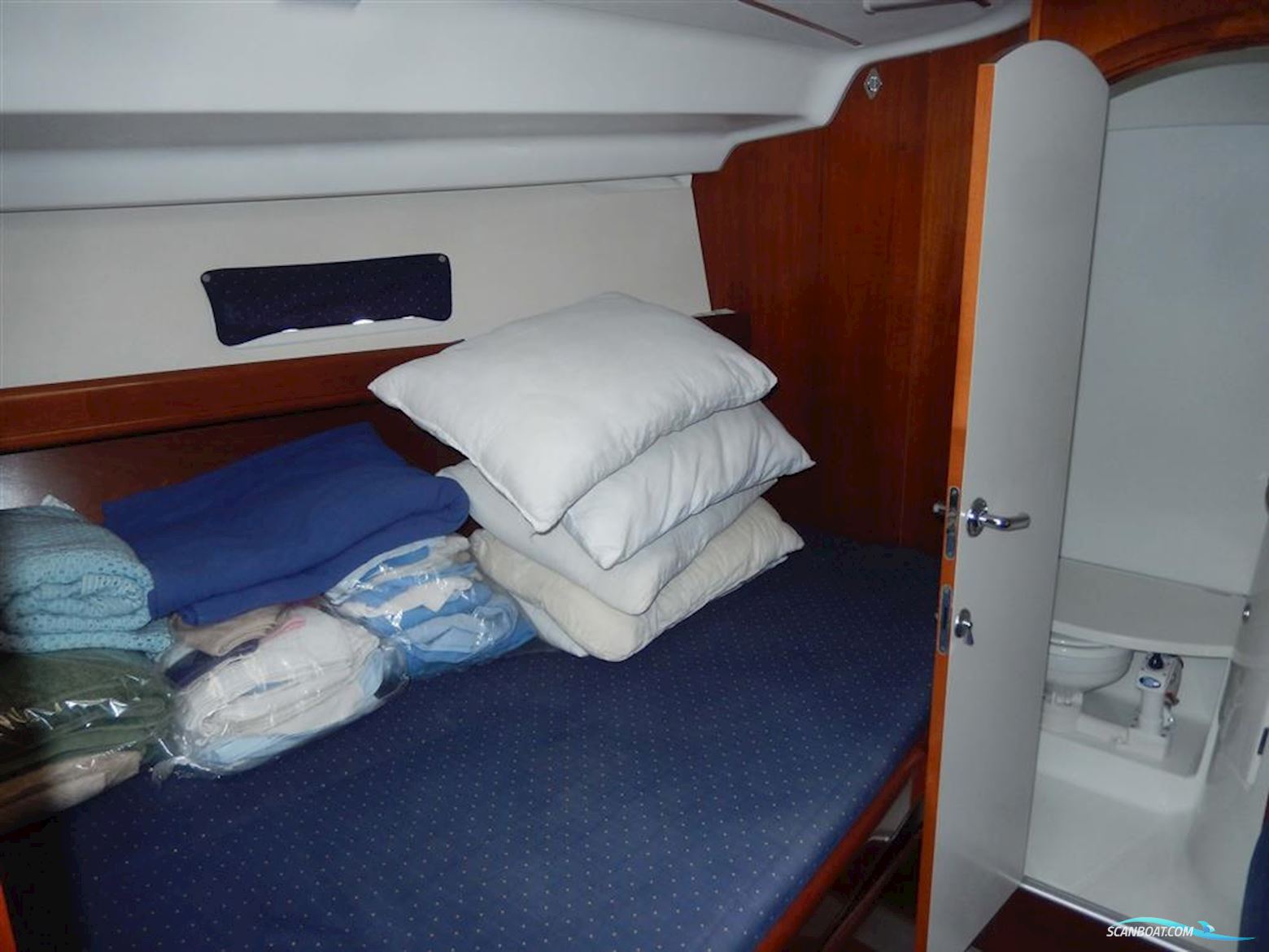 Beneteau OCEANIS 393