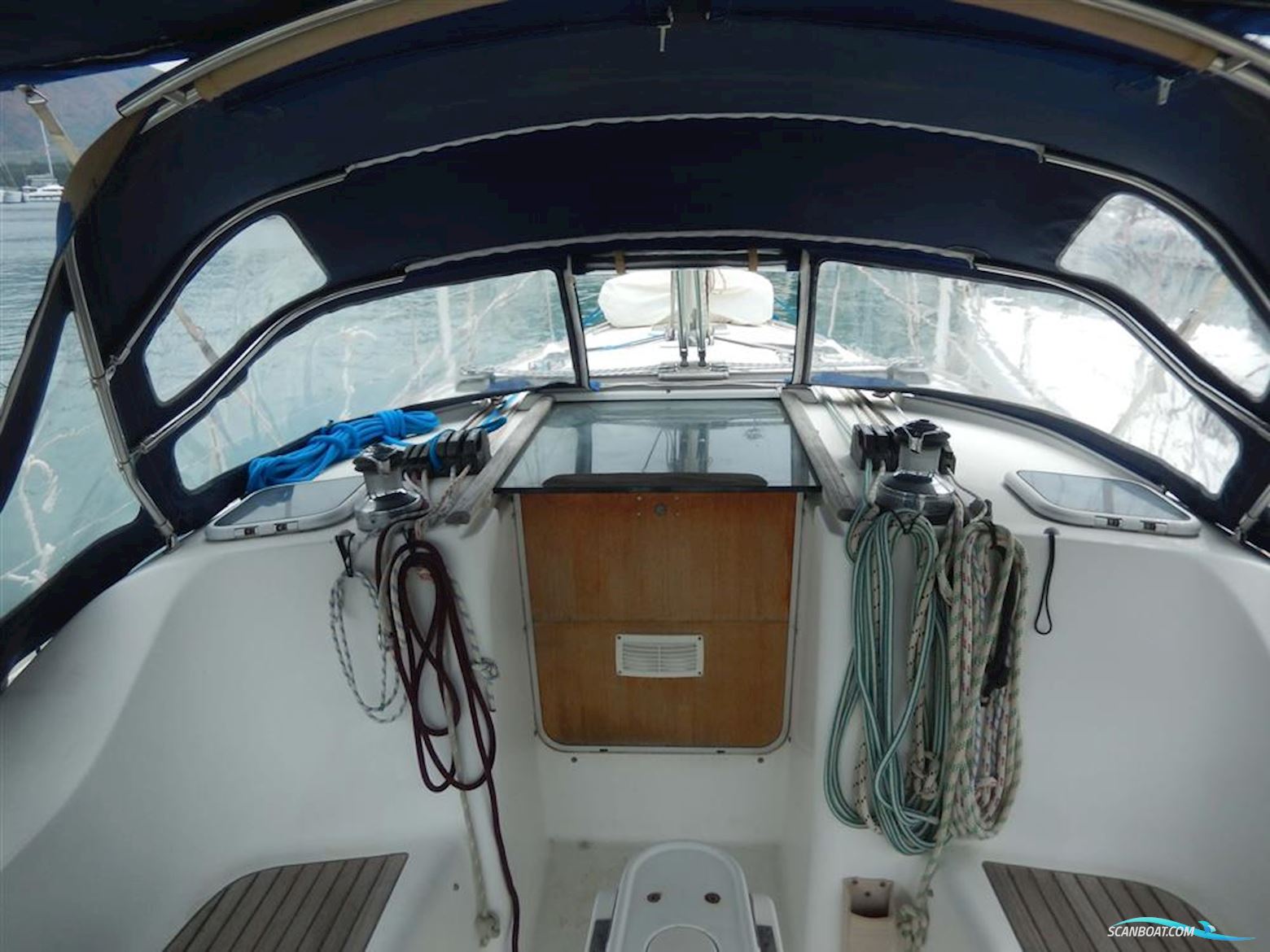 Beneteau OCEANIS 393