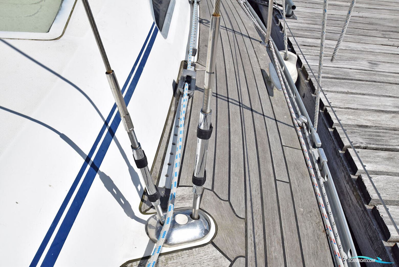 Beneteau Oceanis 393