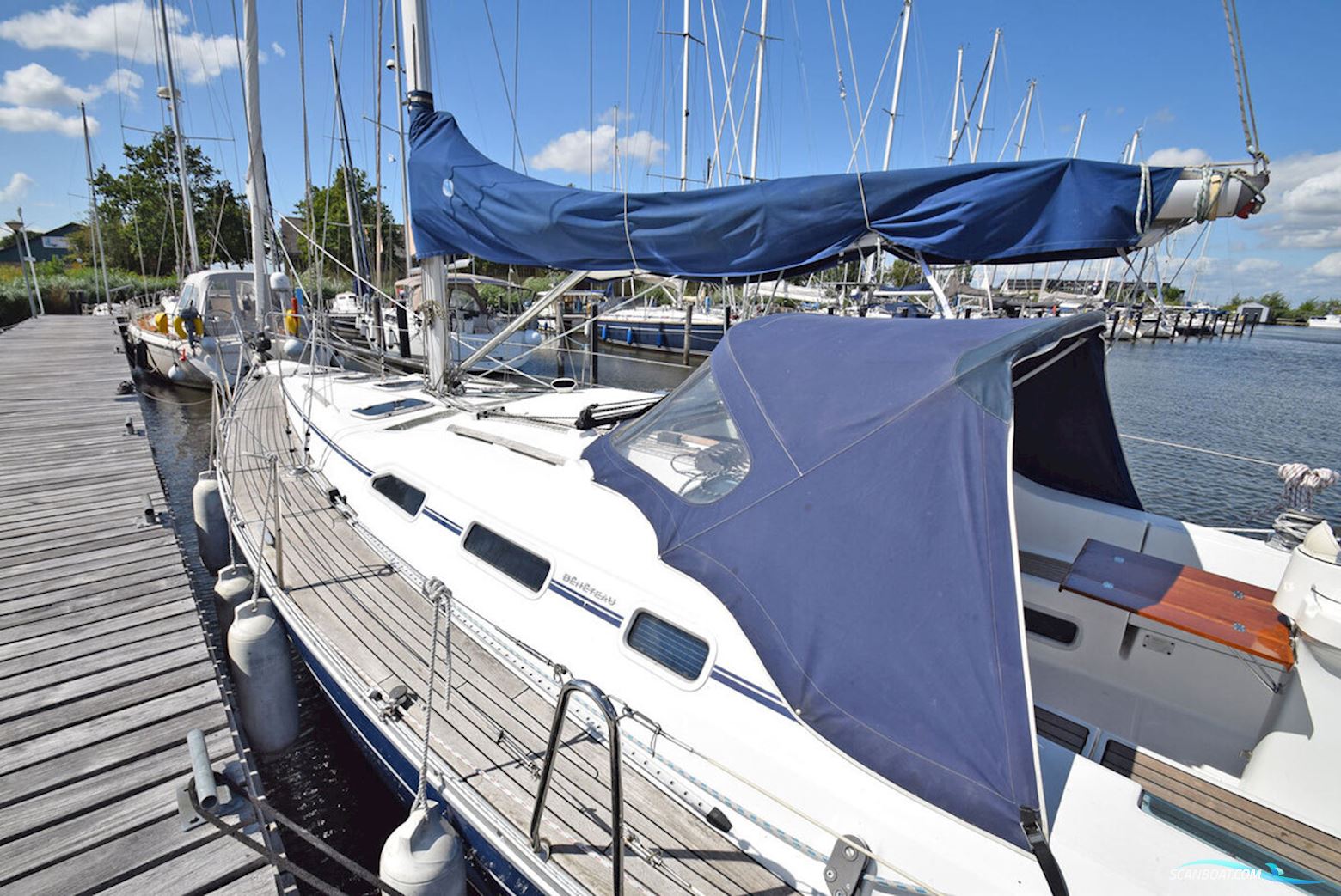 Beneteau Oceanis 393