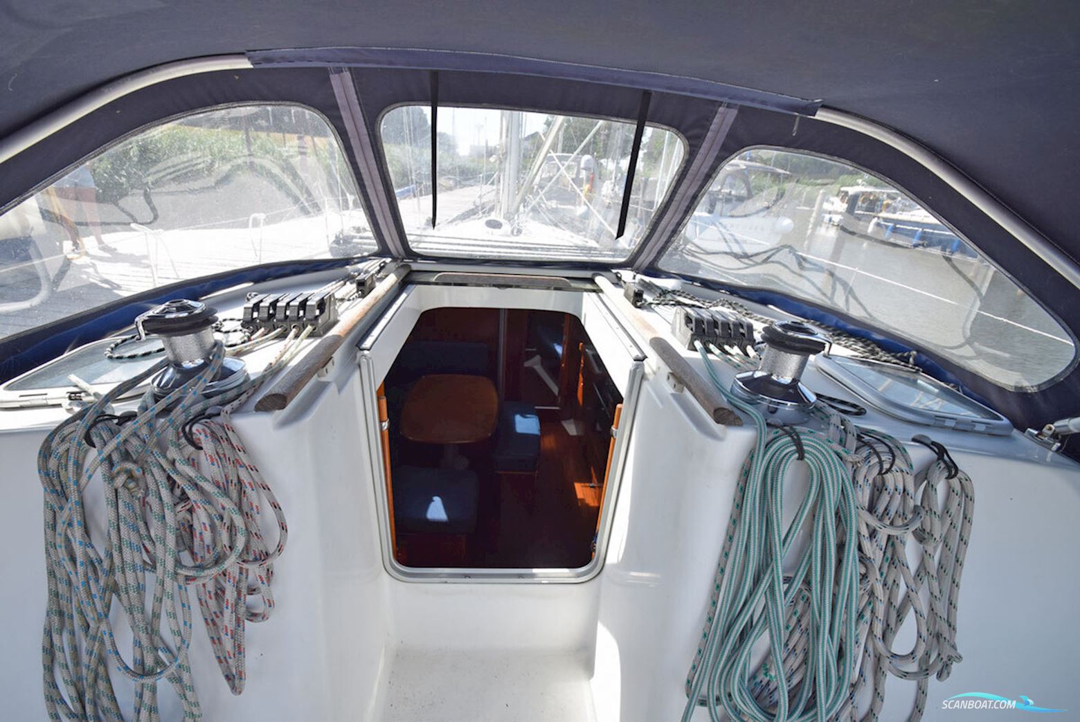 Beneteau Oceanis 393