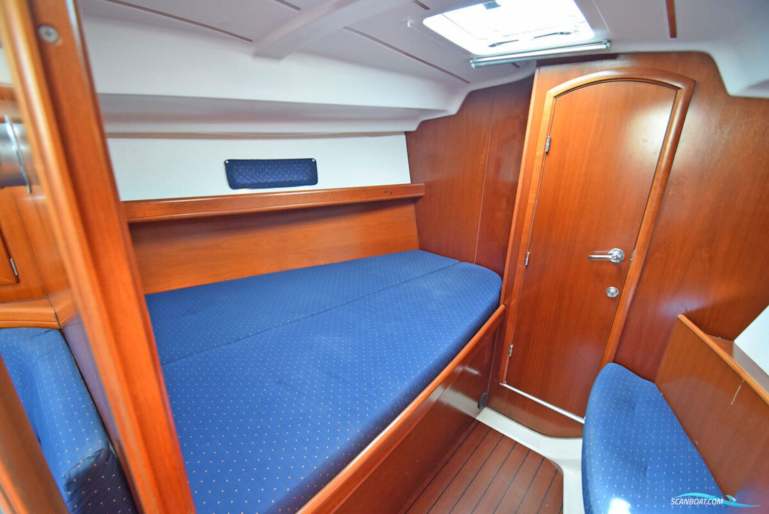 Beneteau Oceanis 393