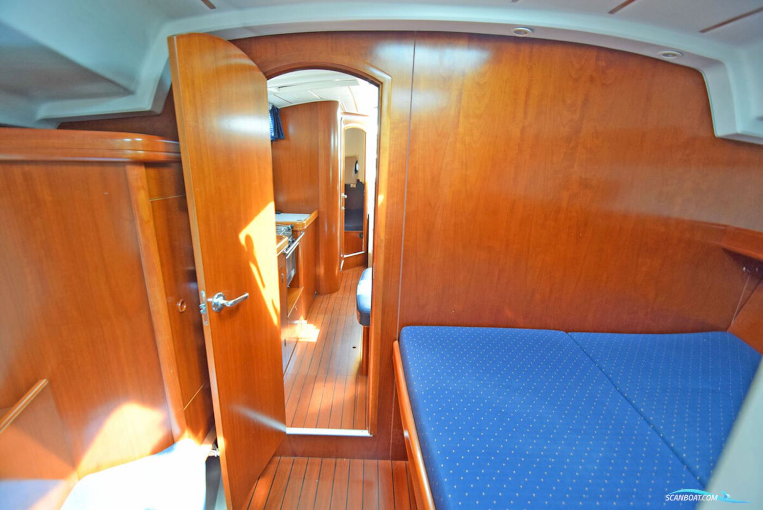 Beneteau Oceanis 393