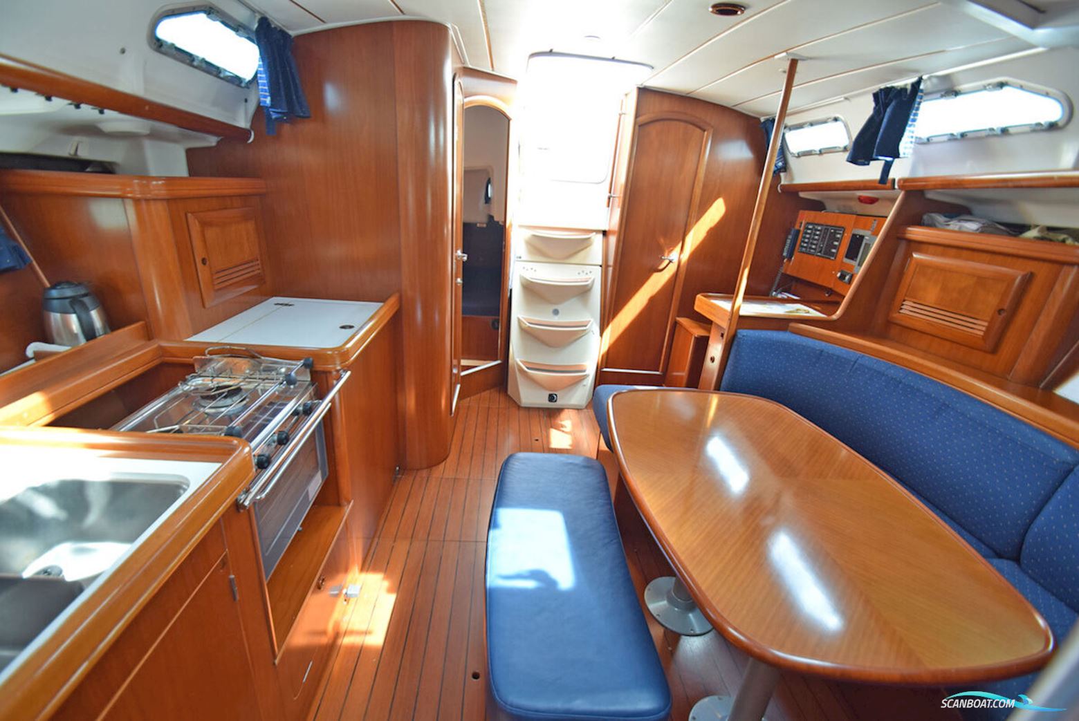 Beneteau Oceanis 393