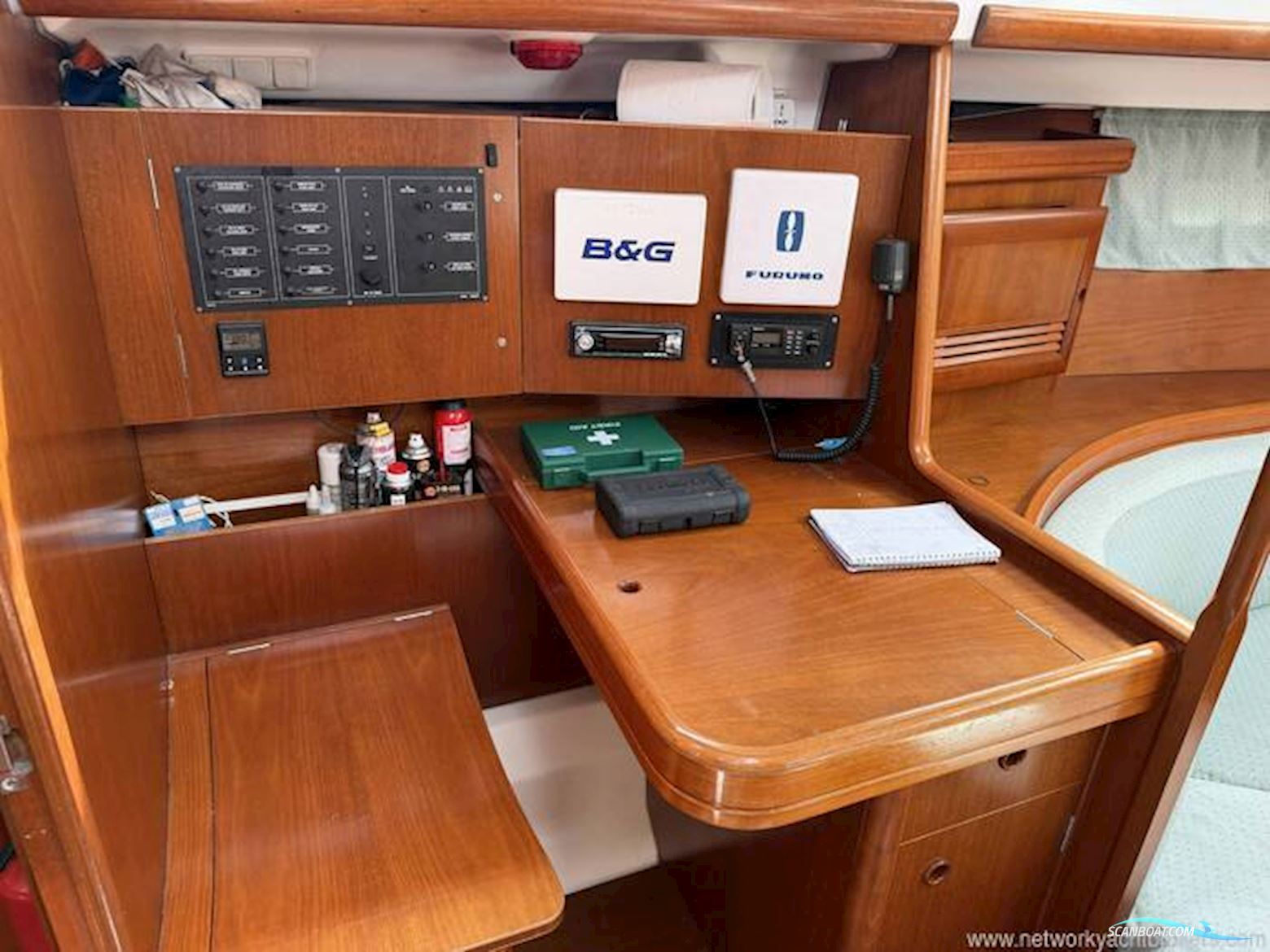 Beneteau Oceanis 393