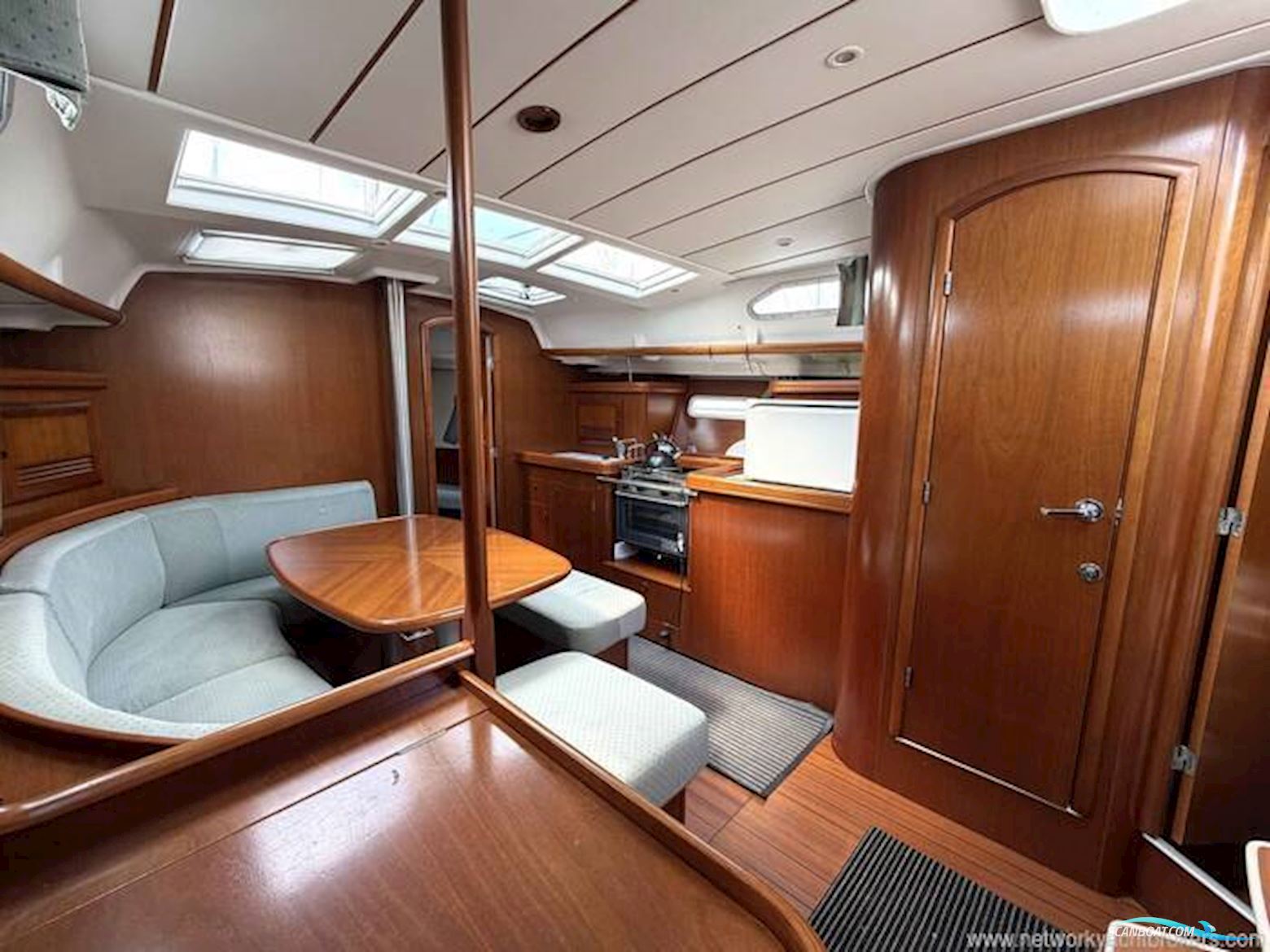 Beneteau Oceanis 393