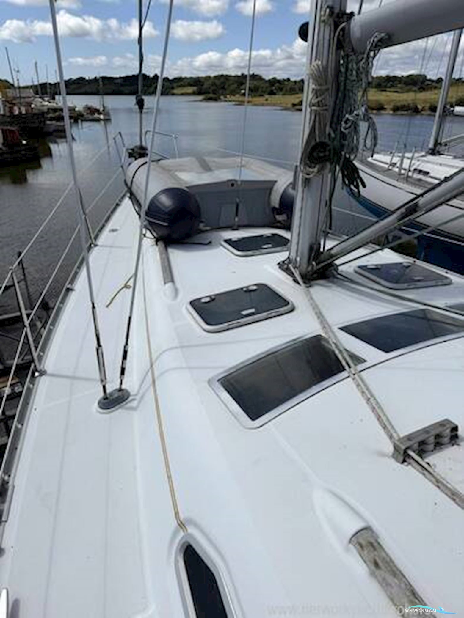 Beneteau Oceanis 393