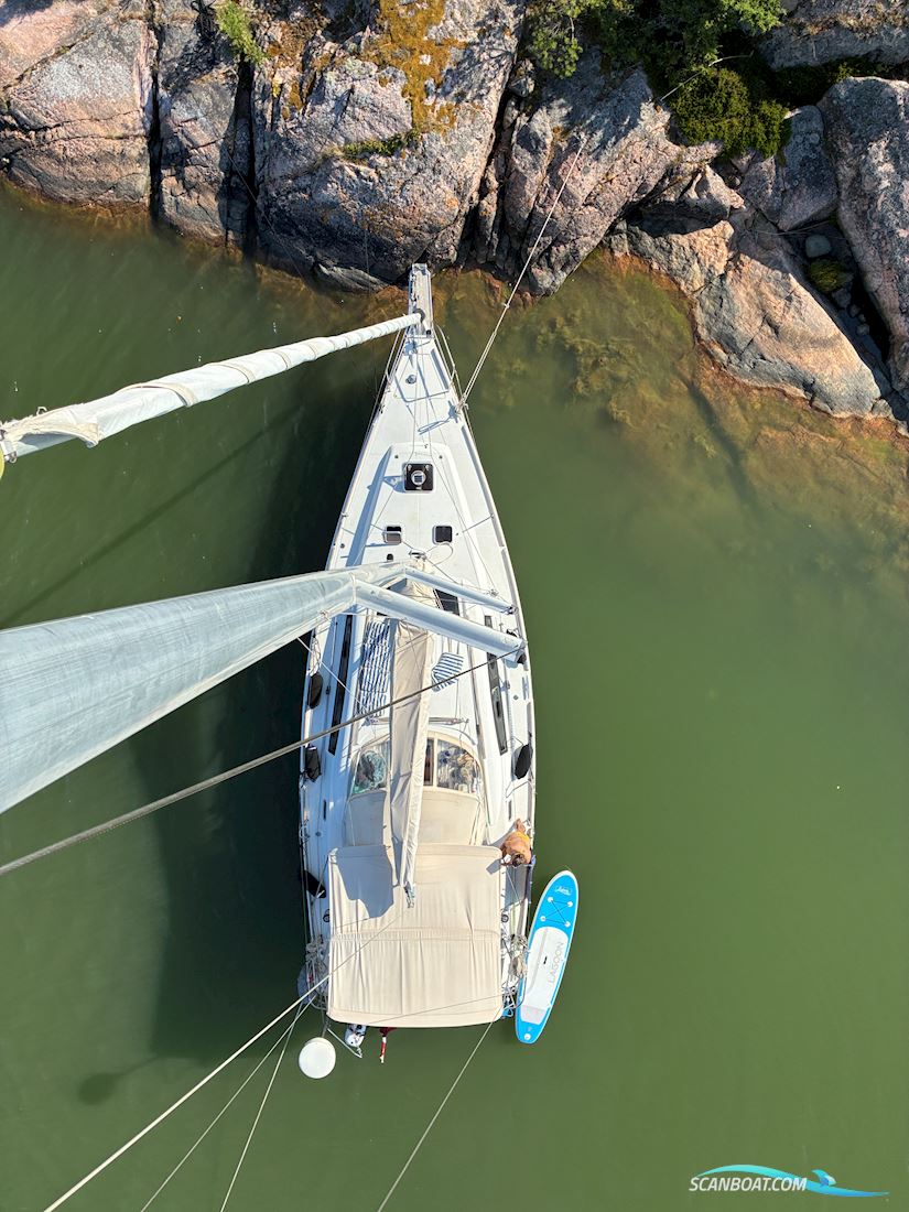 Beneteau Oceanis 40 Bov Propel–Ikke Teakdæk