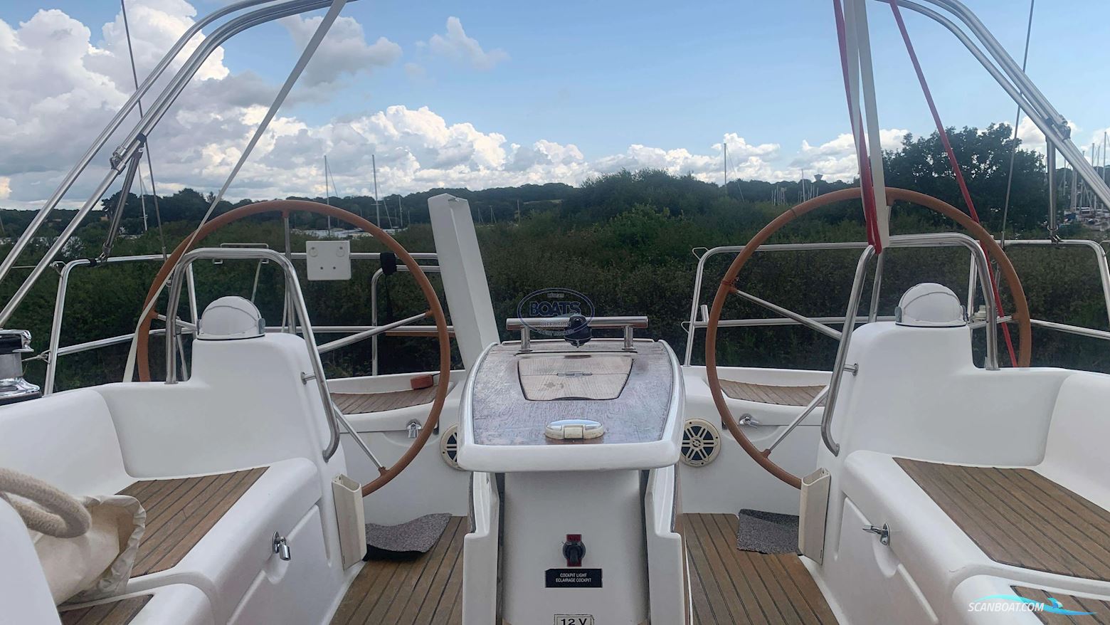Beneteau Oceanis 40