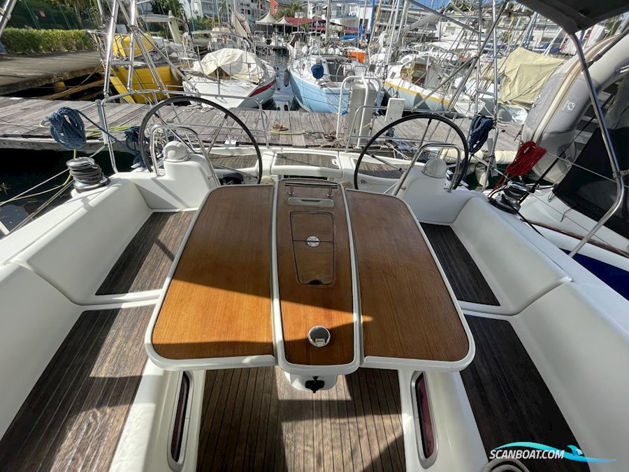Beneteau Oceanis 40