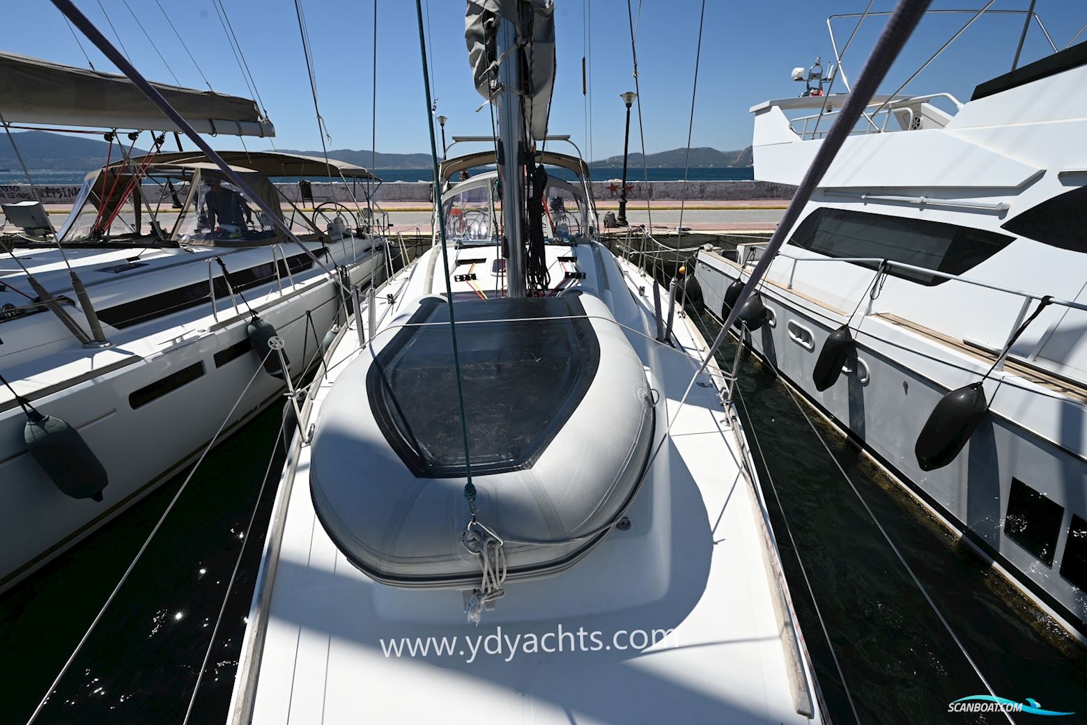 Beneteau Oceanis 40