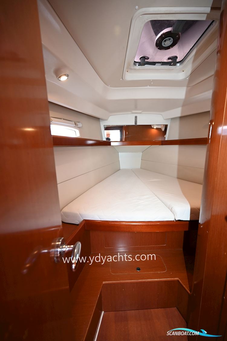 Beneteau Oceanis 40