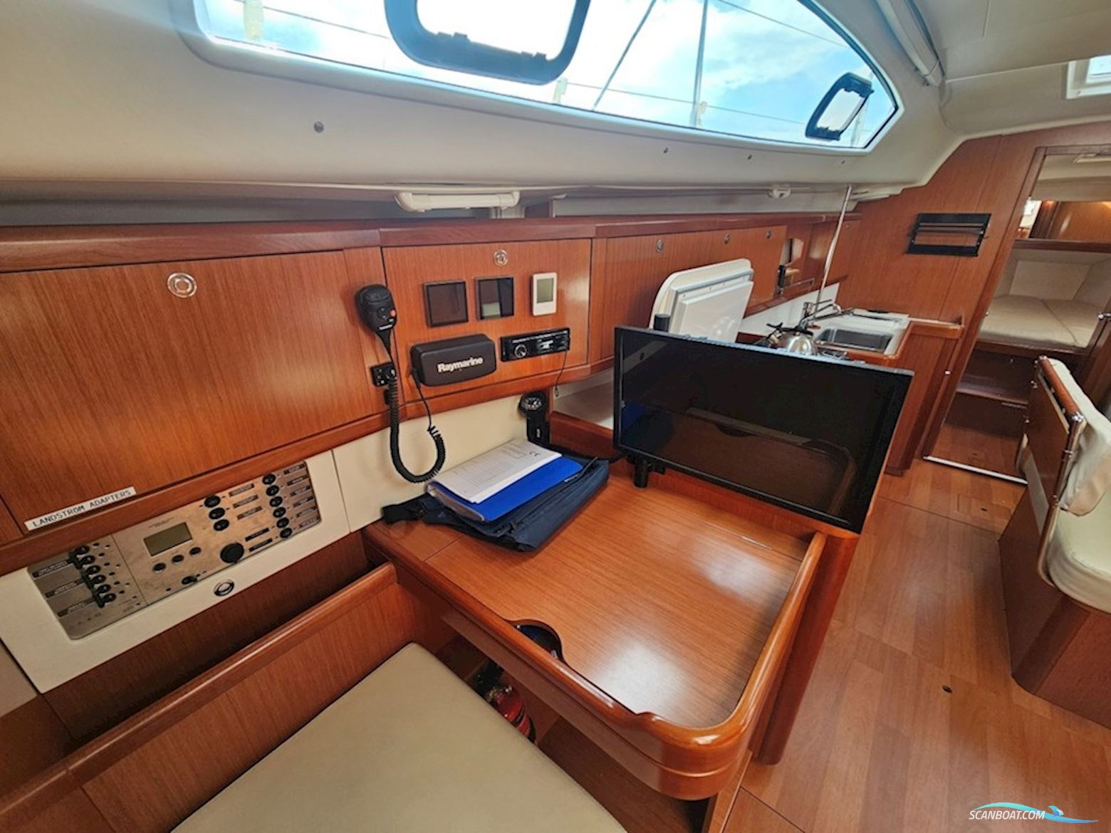 Beneteau Oceanis 40