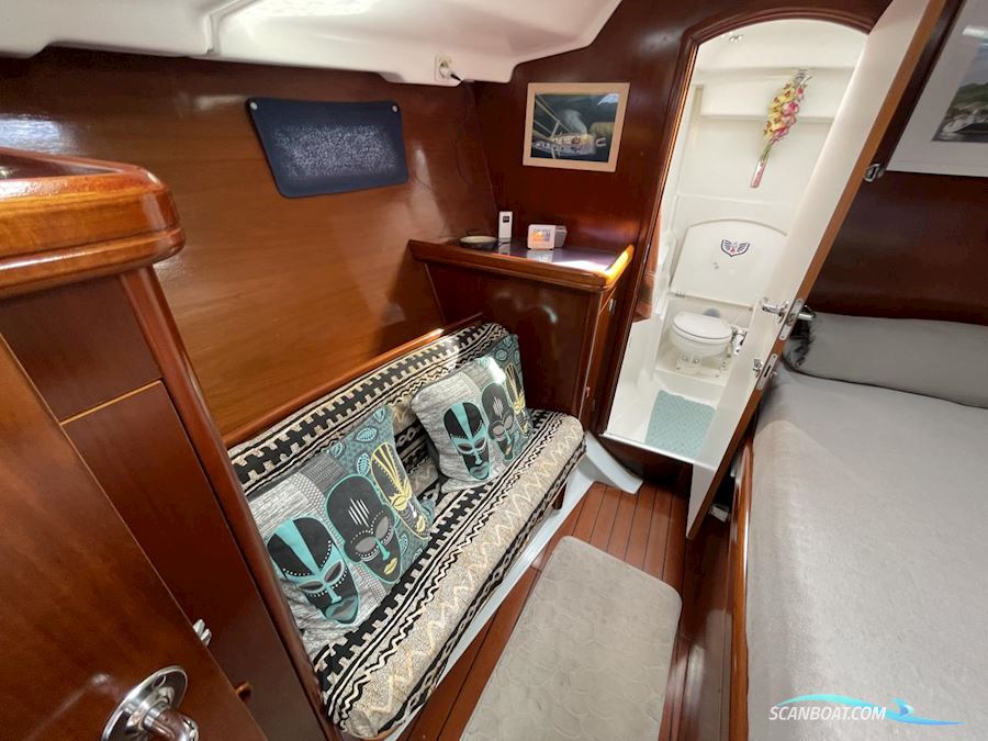 Beneteau Oceanis 411 Celebration