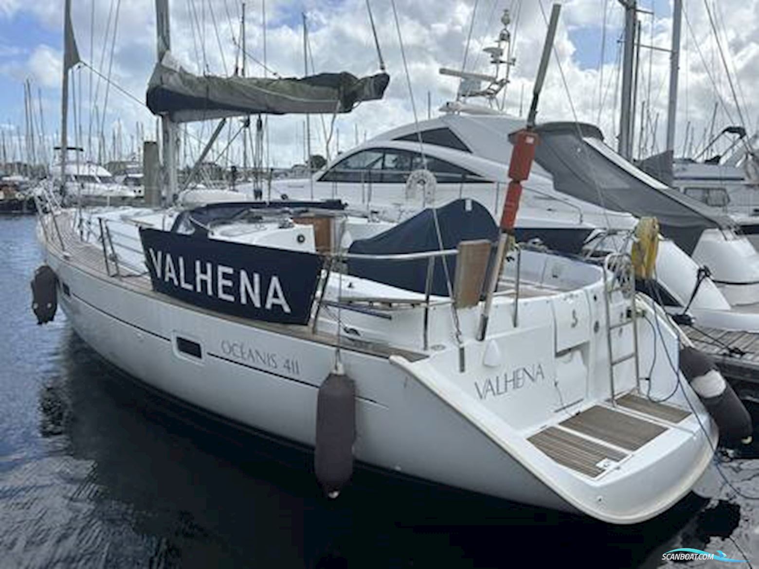 Beneteau Oceanis 411 Celebration