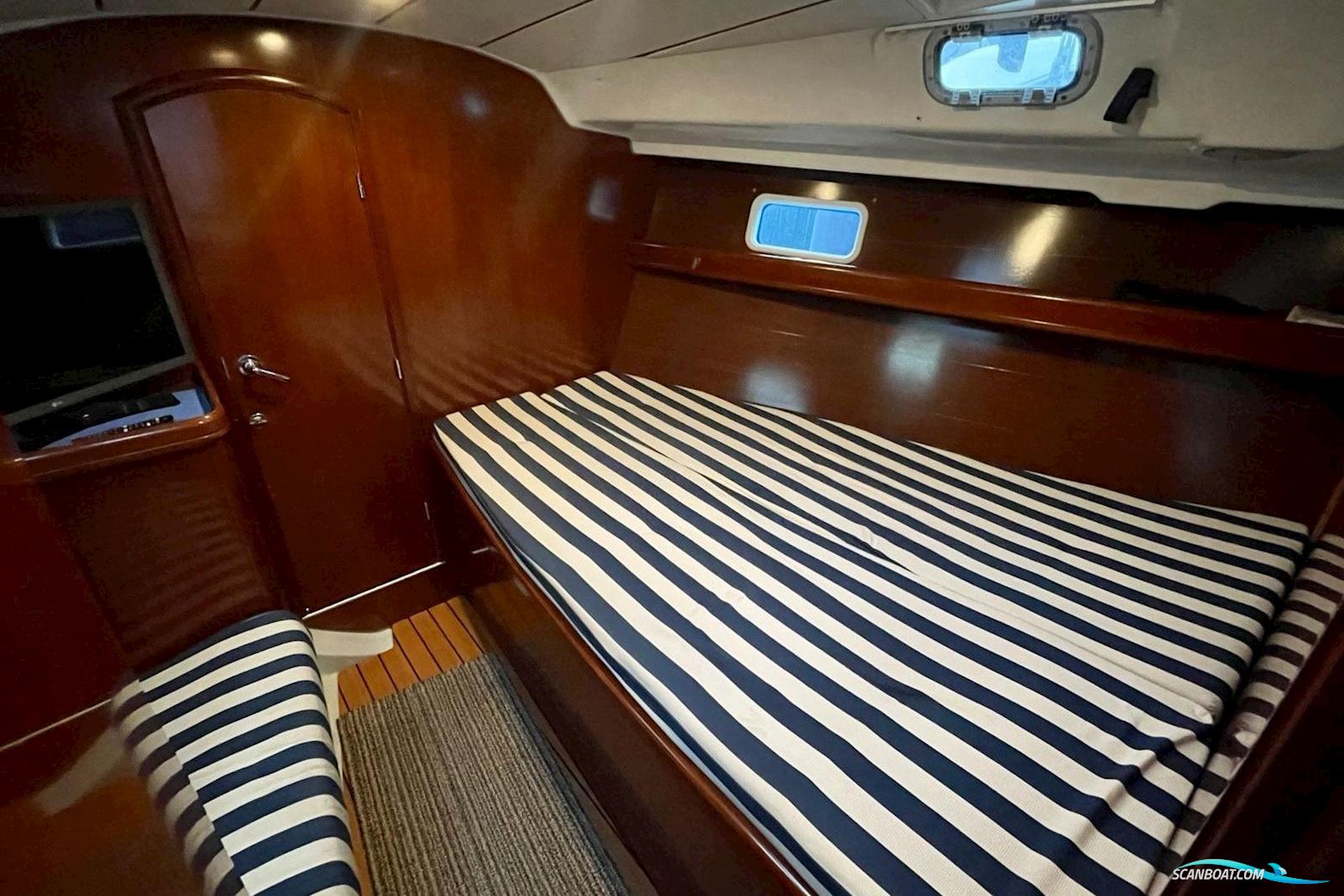 Beneteau Oceanis 411 Celebration