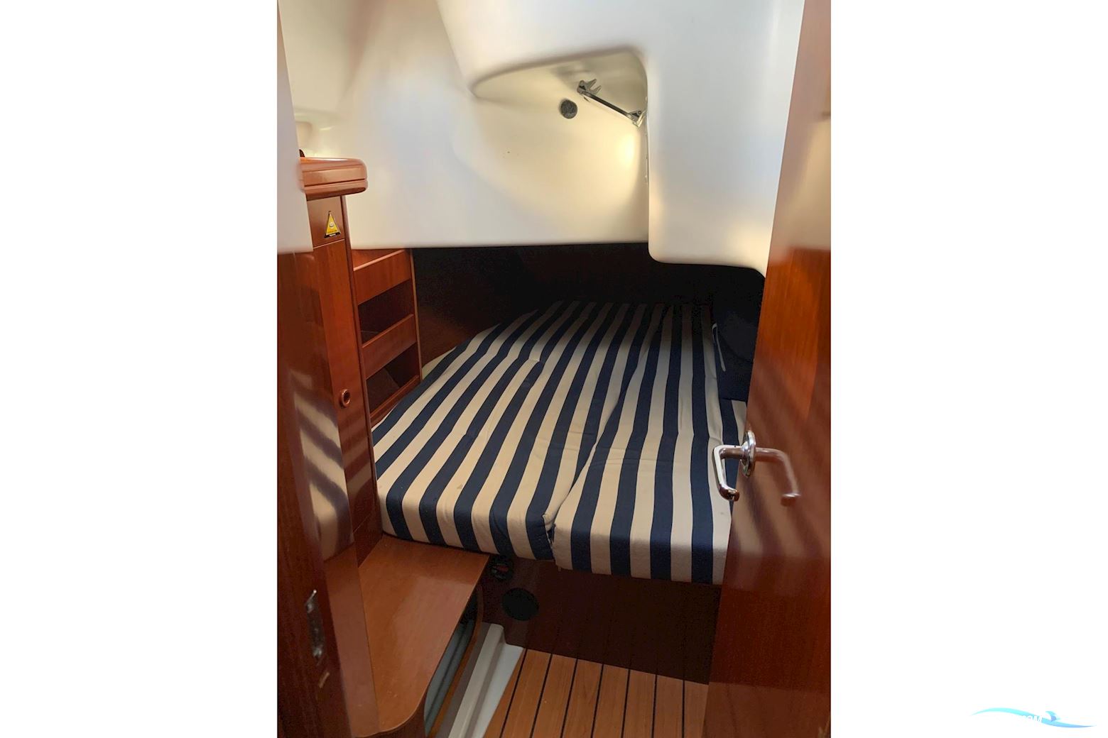 Beneteau Oceanis 411 Celebration