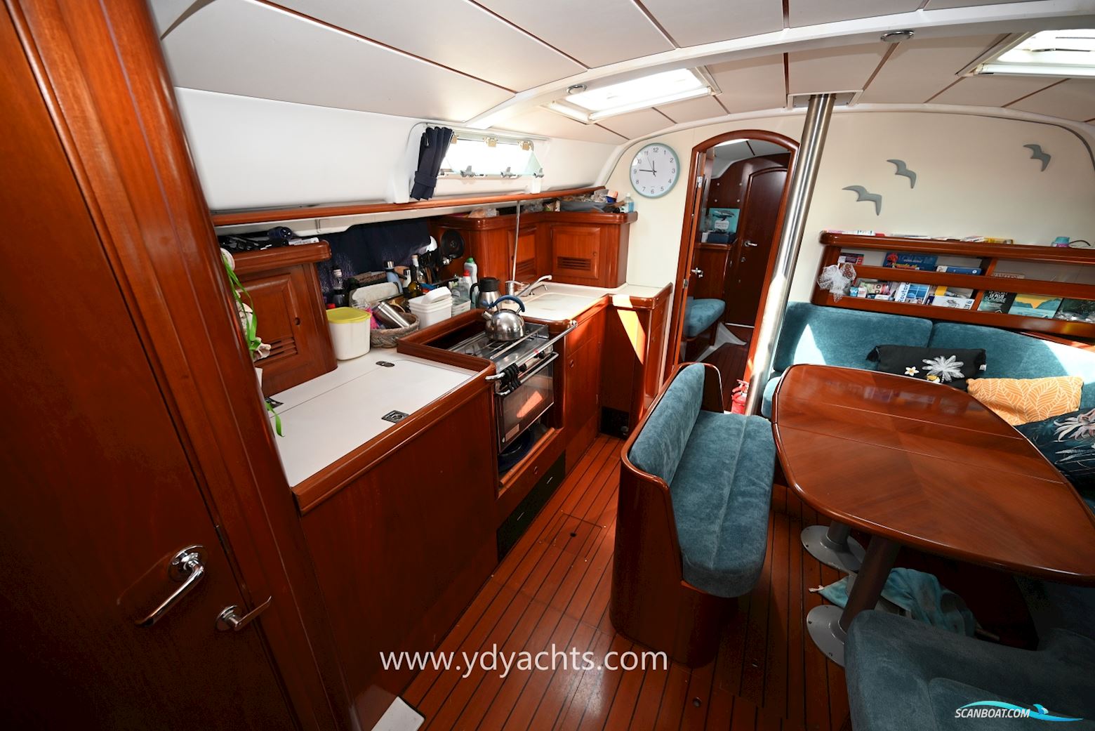 Beneteau Oceanis 411 Clipper Celebration