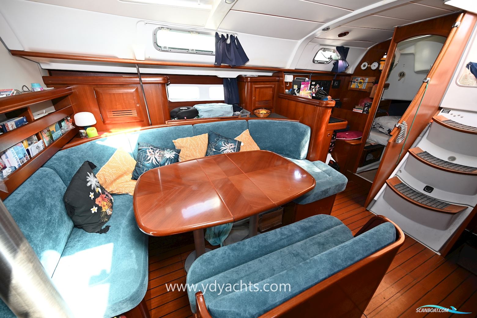 Beneteau Oceanis 411 Clipper Celebration