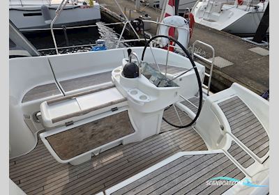 Beneteau Oceanis 411 Clipper Sailingboat 2001, with Volvo Penta engine, Denmark