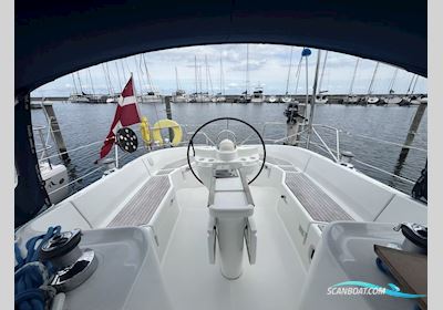 Beneteau Oceanis 411 Clipper Sailingboat 2003, with Volvo Penta D2-55 engine, Denmark