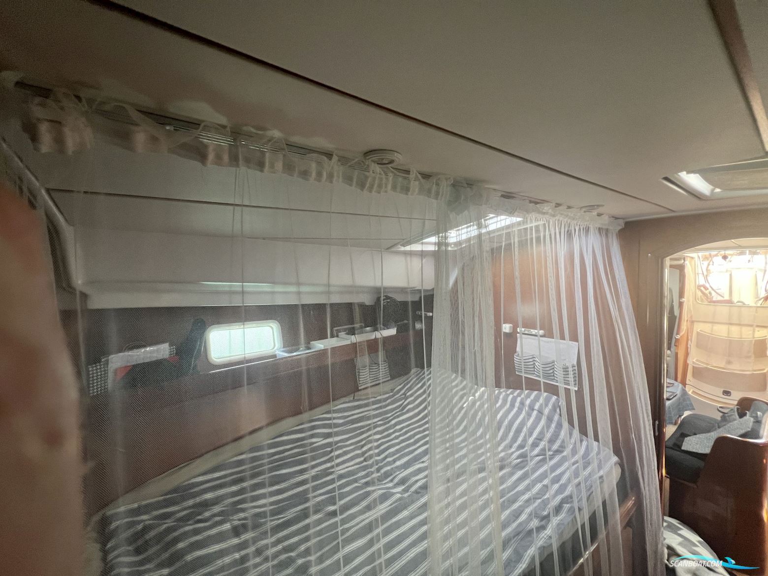 Bénéteau Oceanis 411