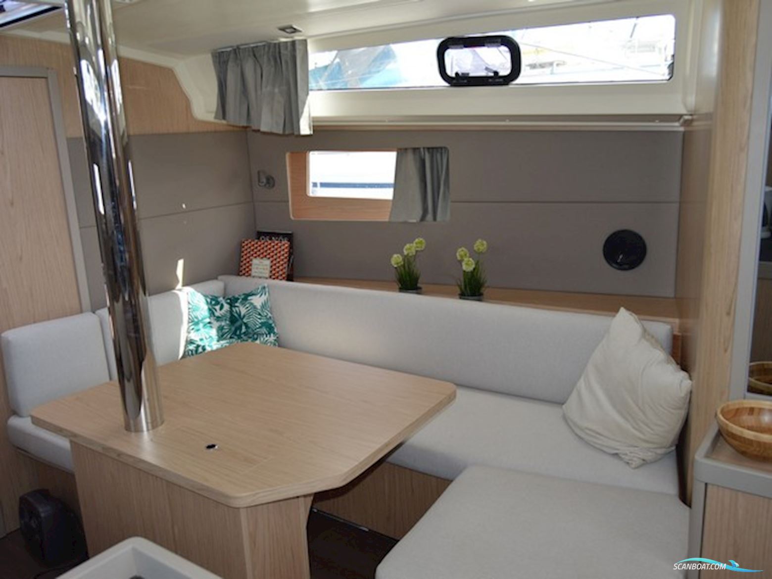 Beneteau Oceanis 41.1