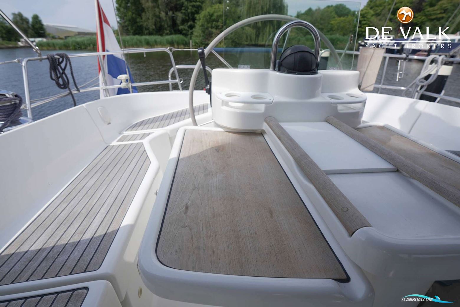 Beneteau Oceanis 411