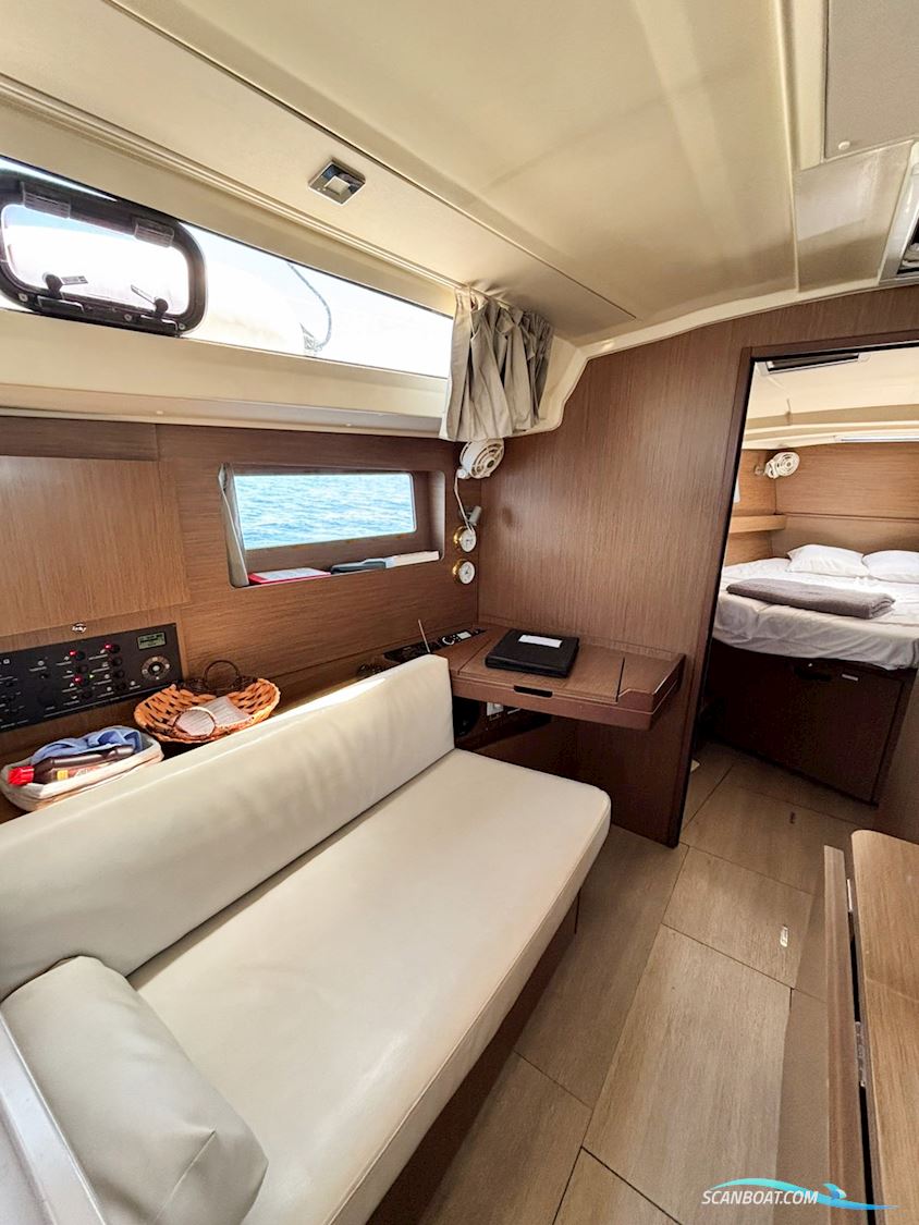 Beneteau Oceanis 41.1