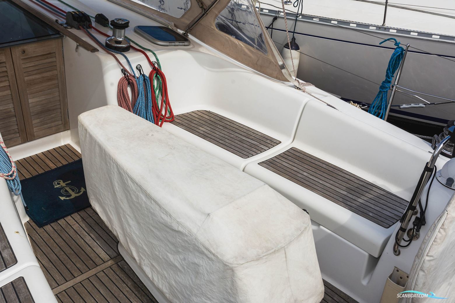 Beneteau Oceanis 43