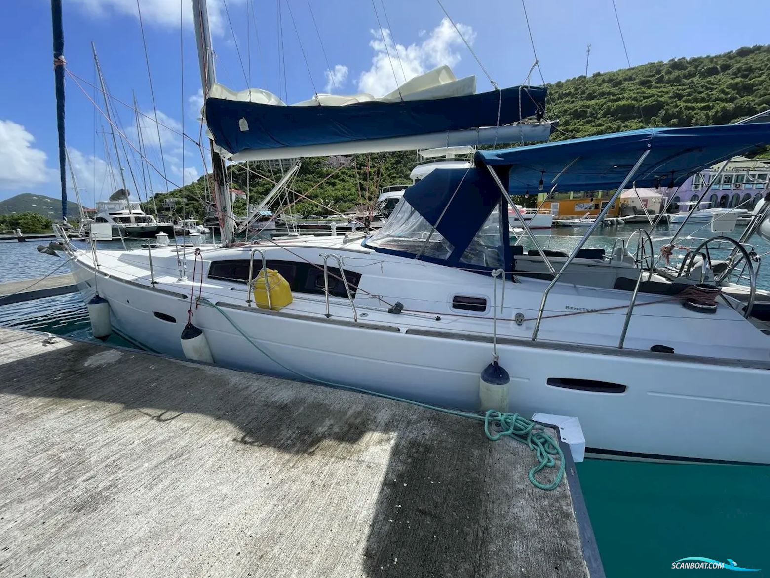 Beneteau Oceanis 43