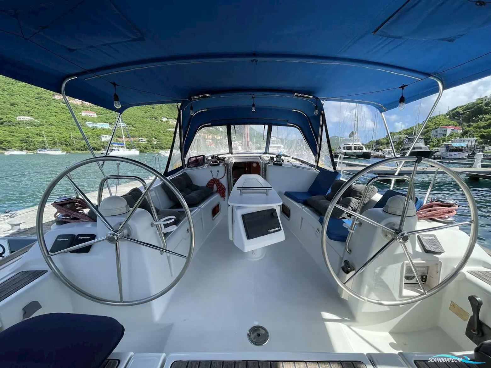 Beneteau Oceanis 43