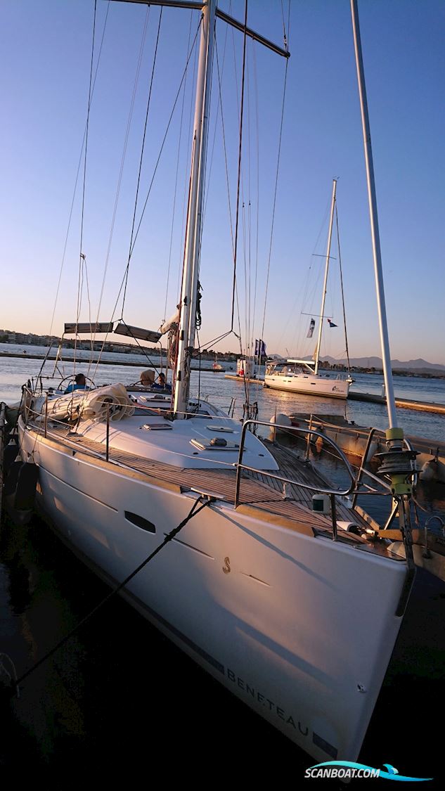 Beneteau Oceanis 43
