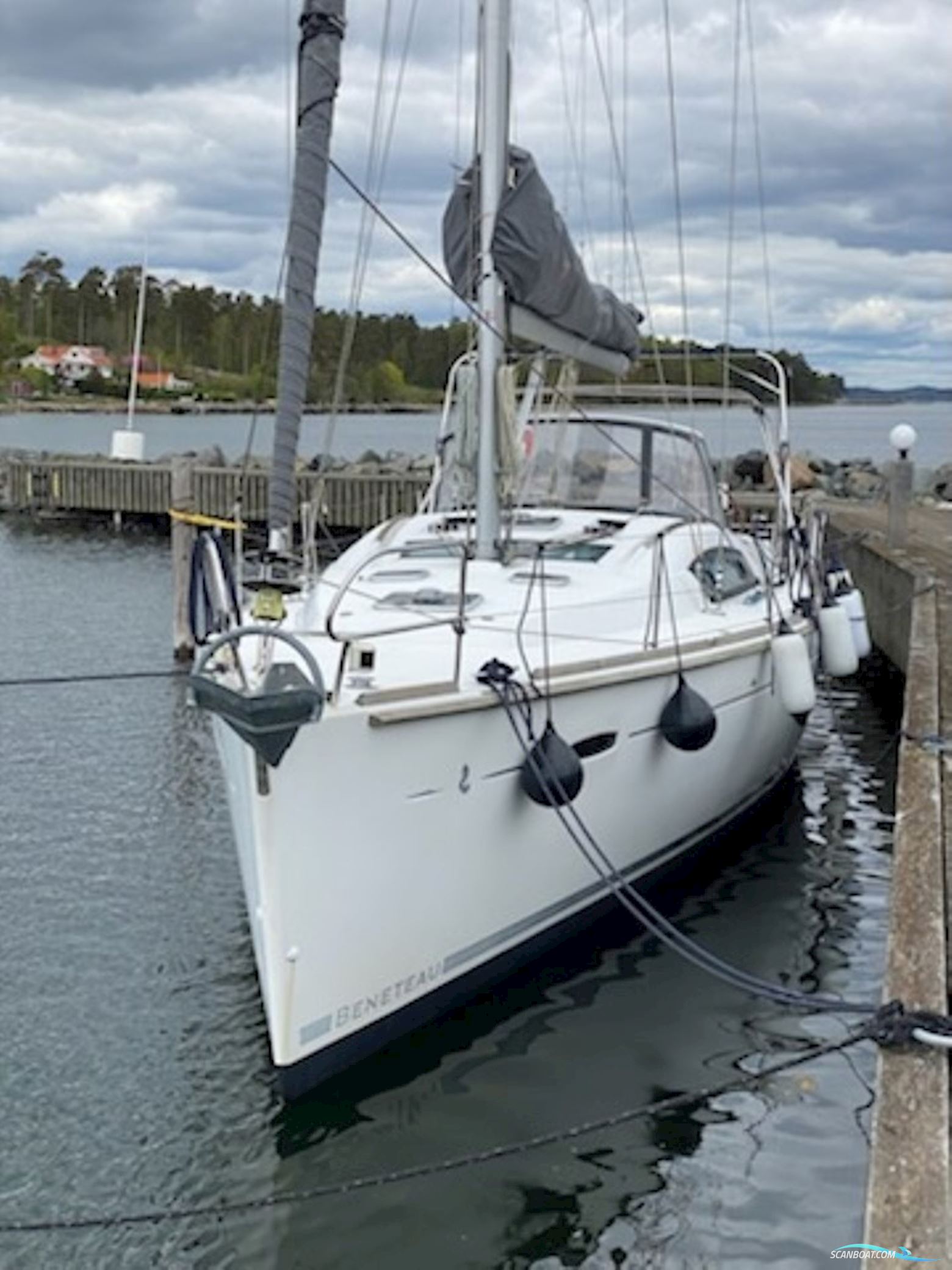 Beneteau Oceanis 43
