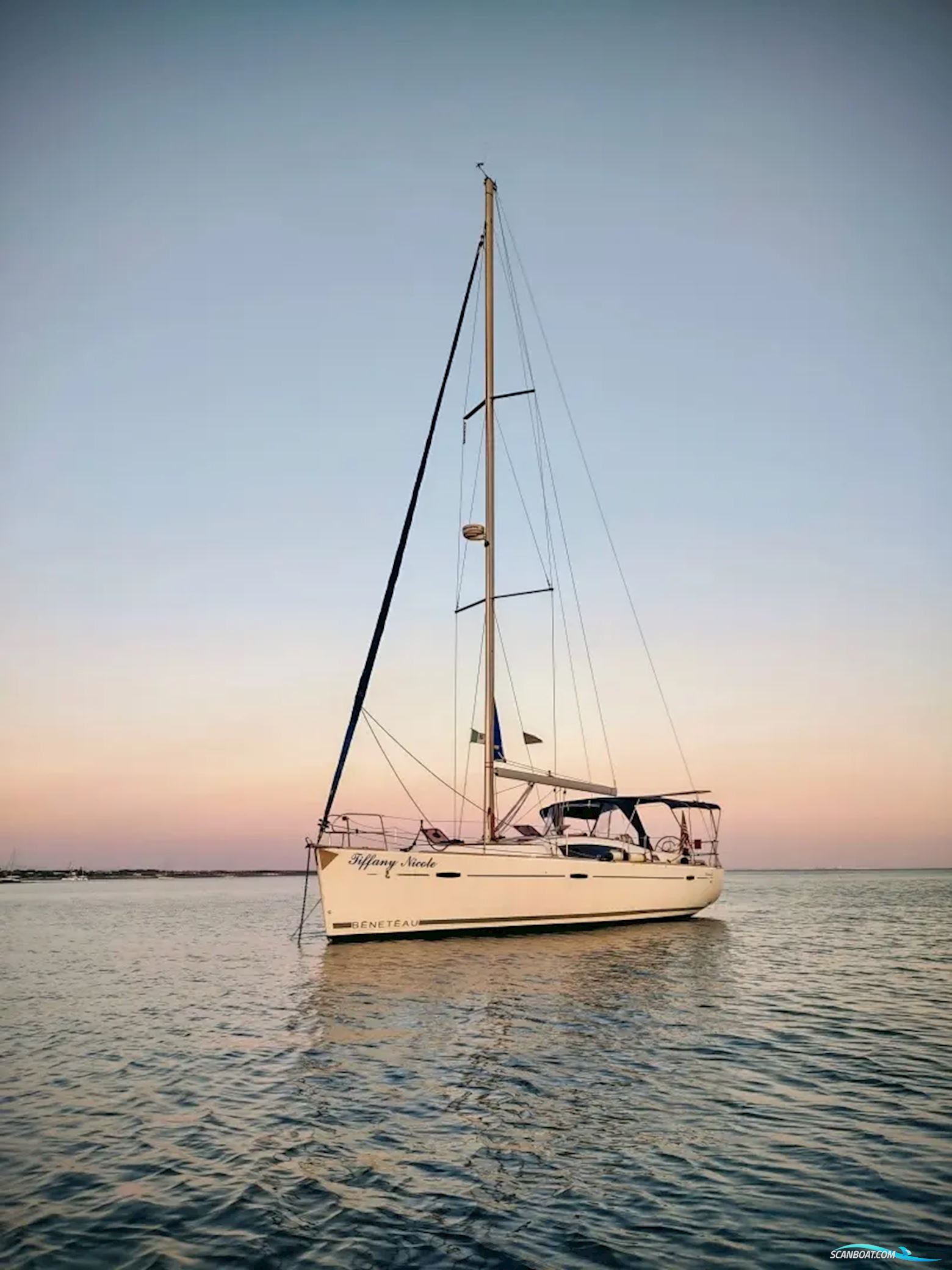 Beneteau Oceanis 43