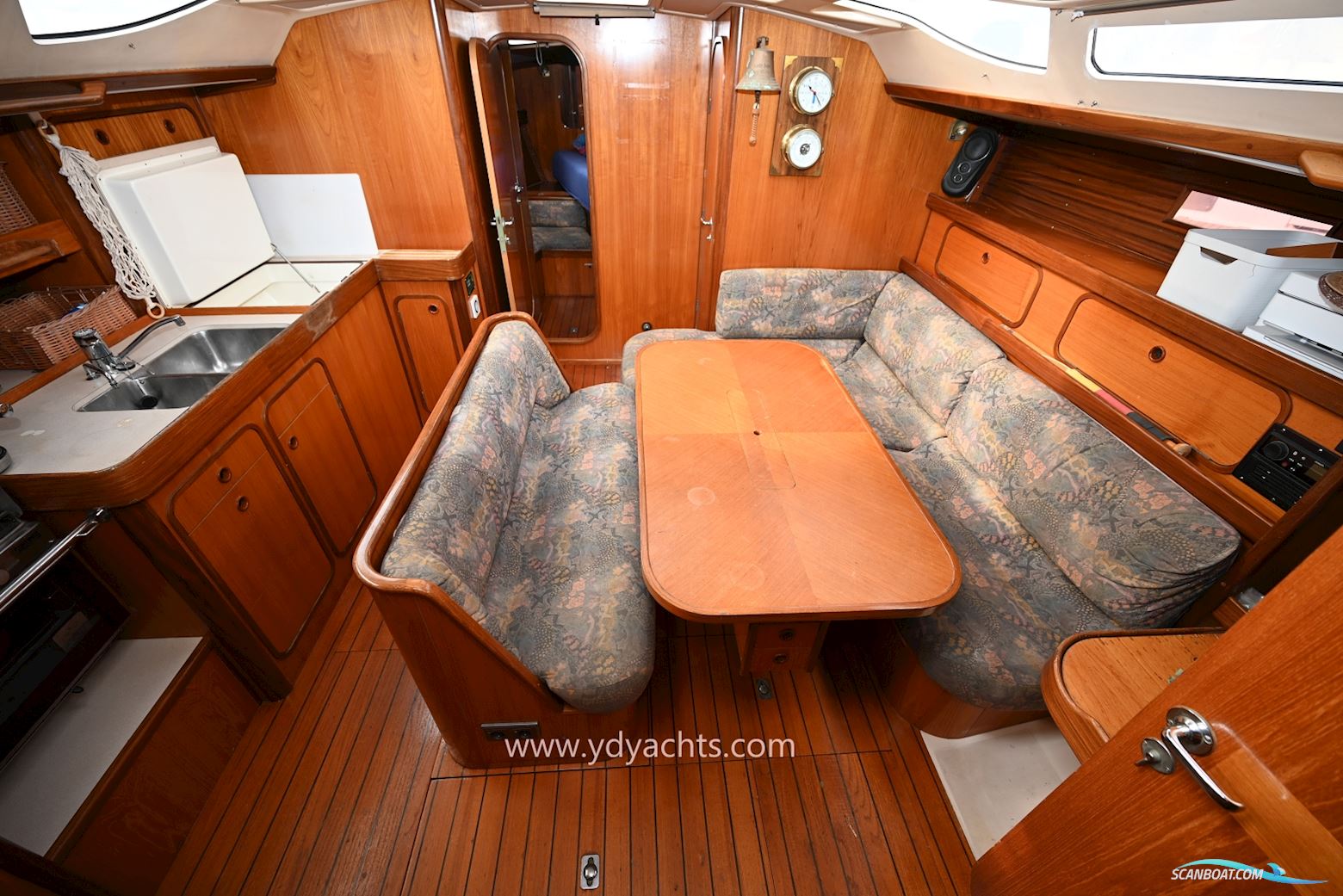 Beneteau Oceanis 430