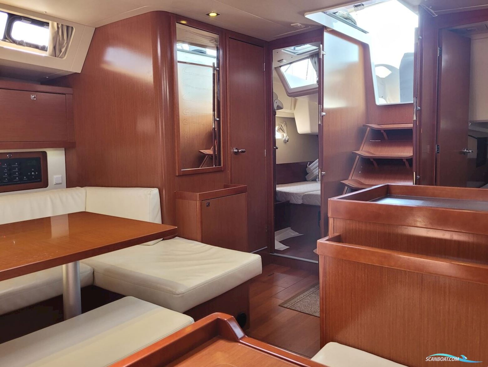 Beneteau Oceanis 45