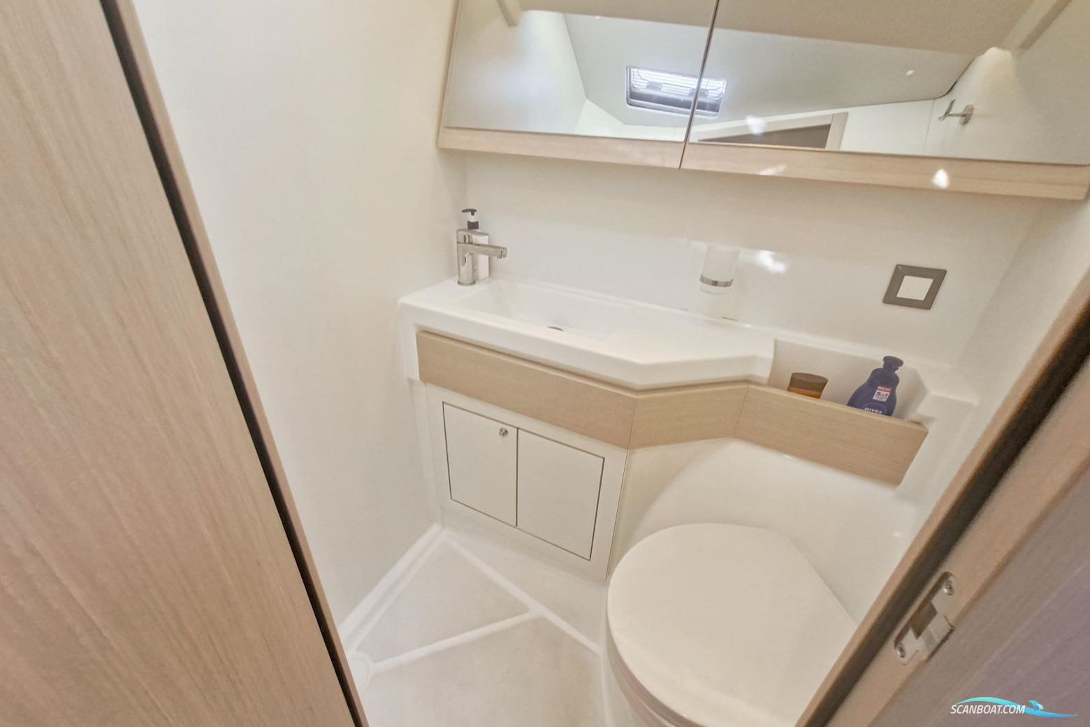 Beneteau Oceanis 46.1