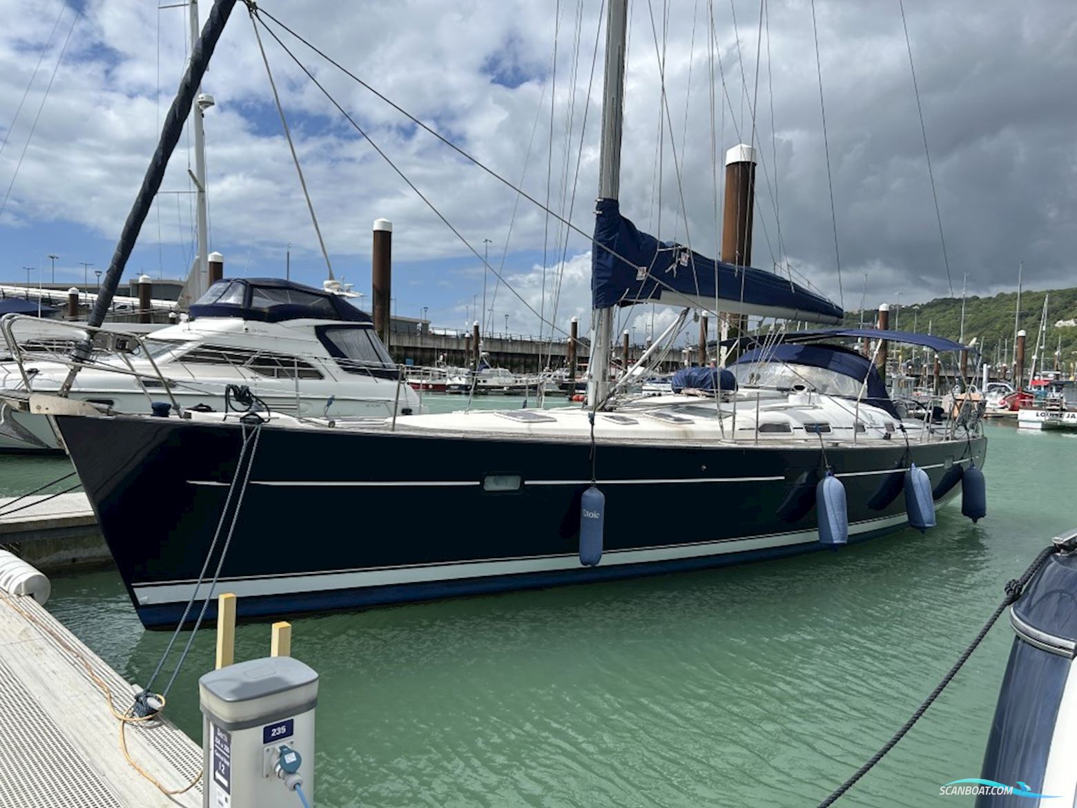 Beneteau Oceanis 473 Sailingboat 2004, with Yanmar engine, United Kingdom