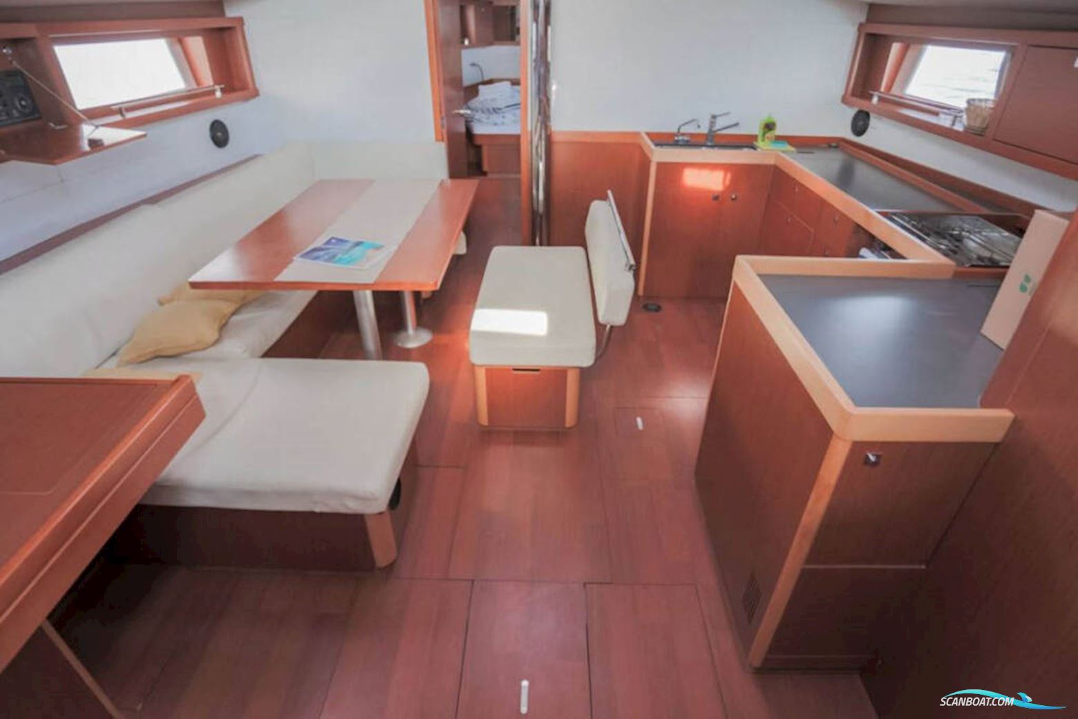 Beneteau Oceanis 48