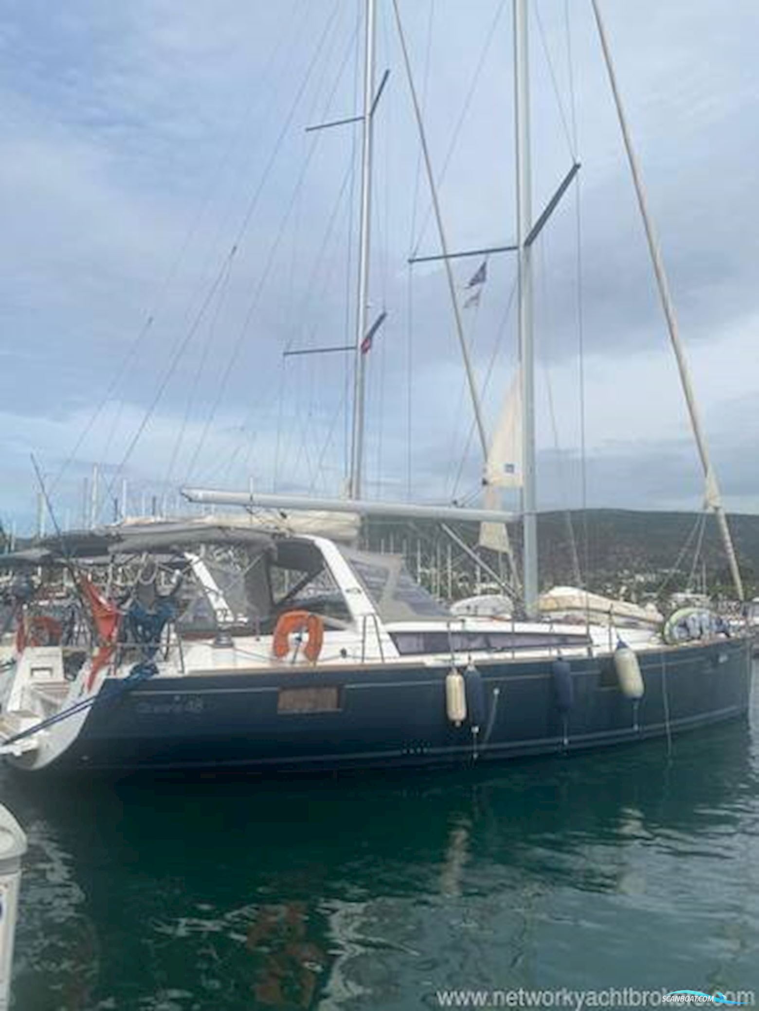 Beneteau Oceanis 48