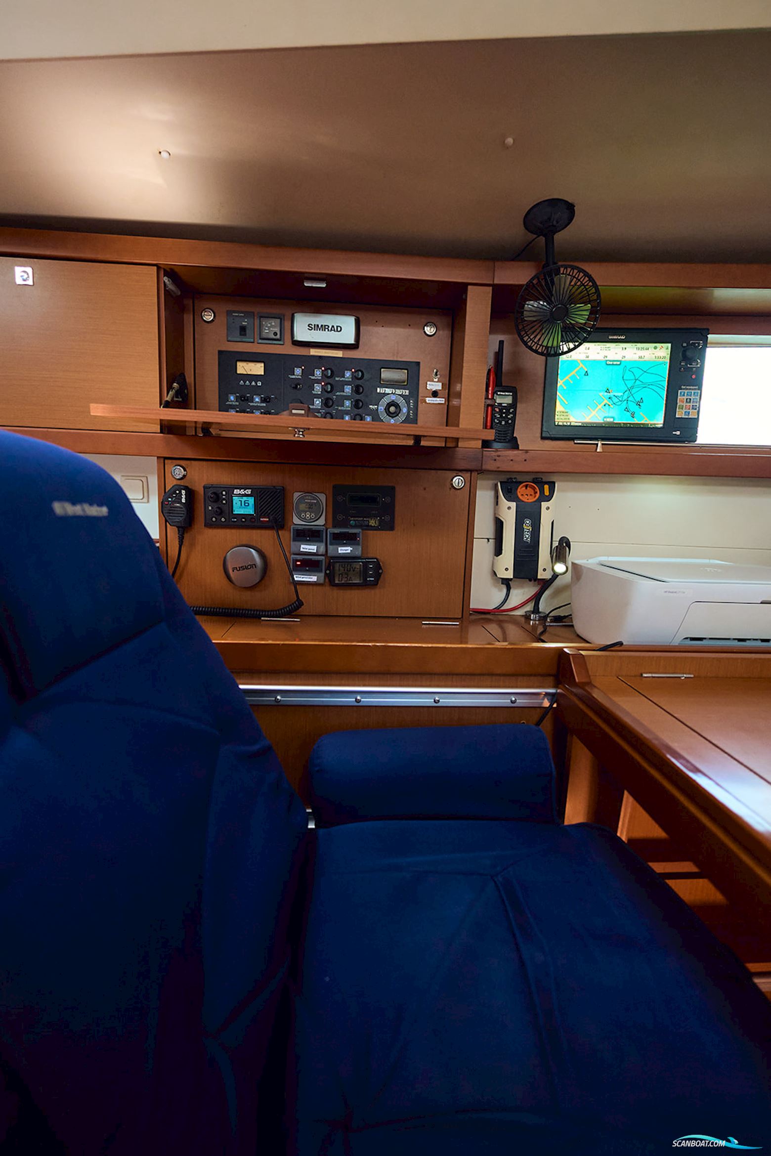 Bénéteau Oceanis 48